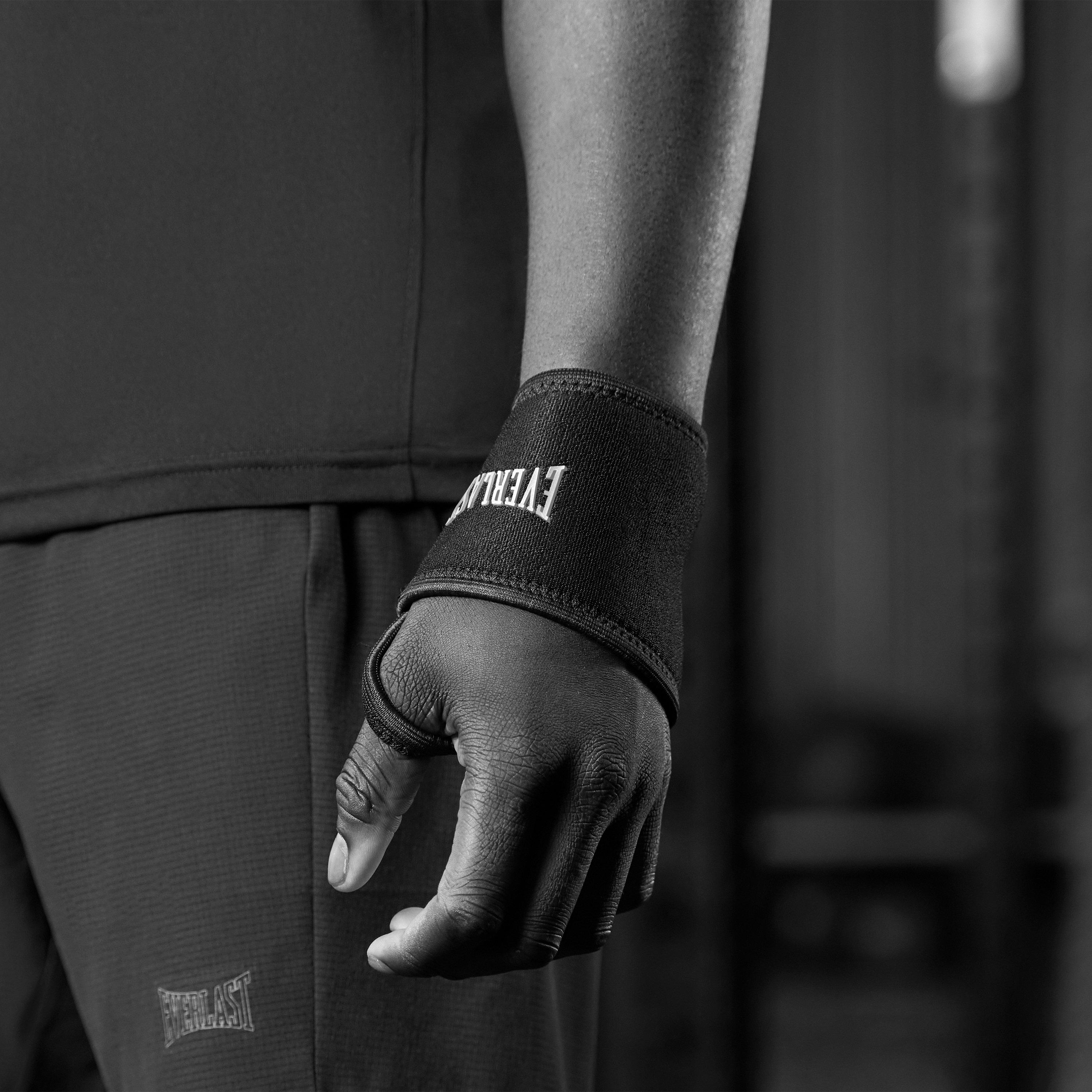 Black - Everlast - Neo Wrist Support - 1