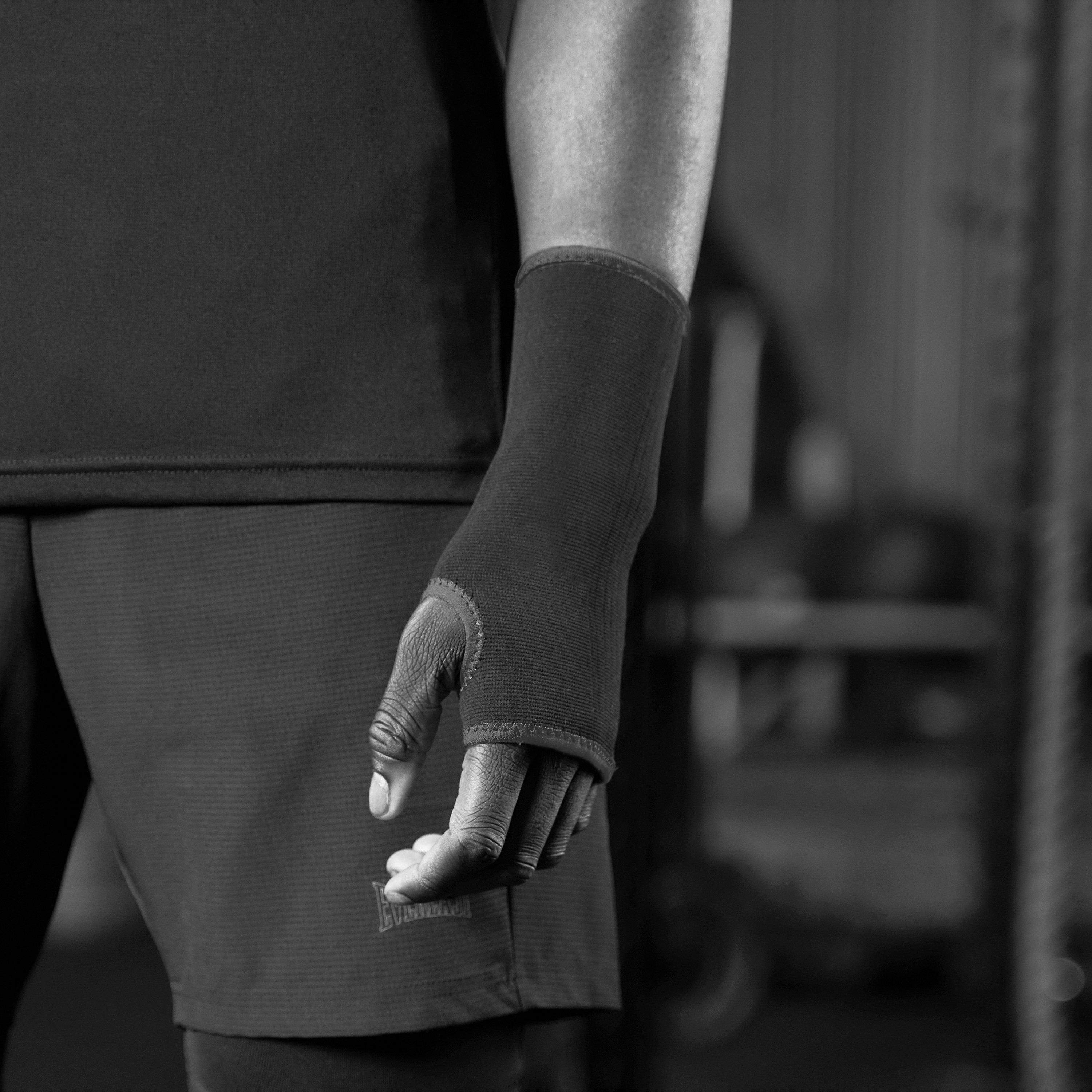 Everlast Woven Wrist Strap Supports Sports Direct MY