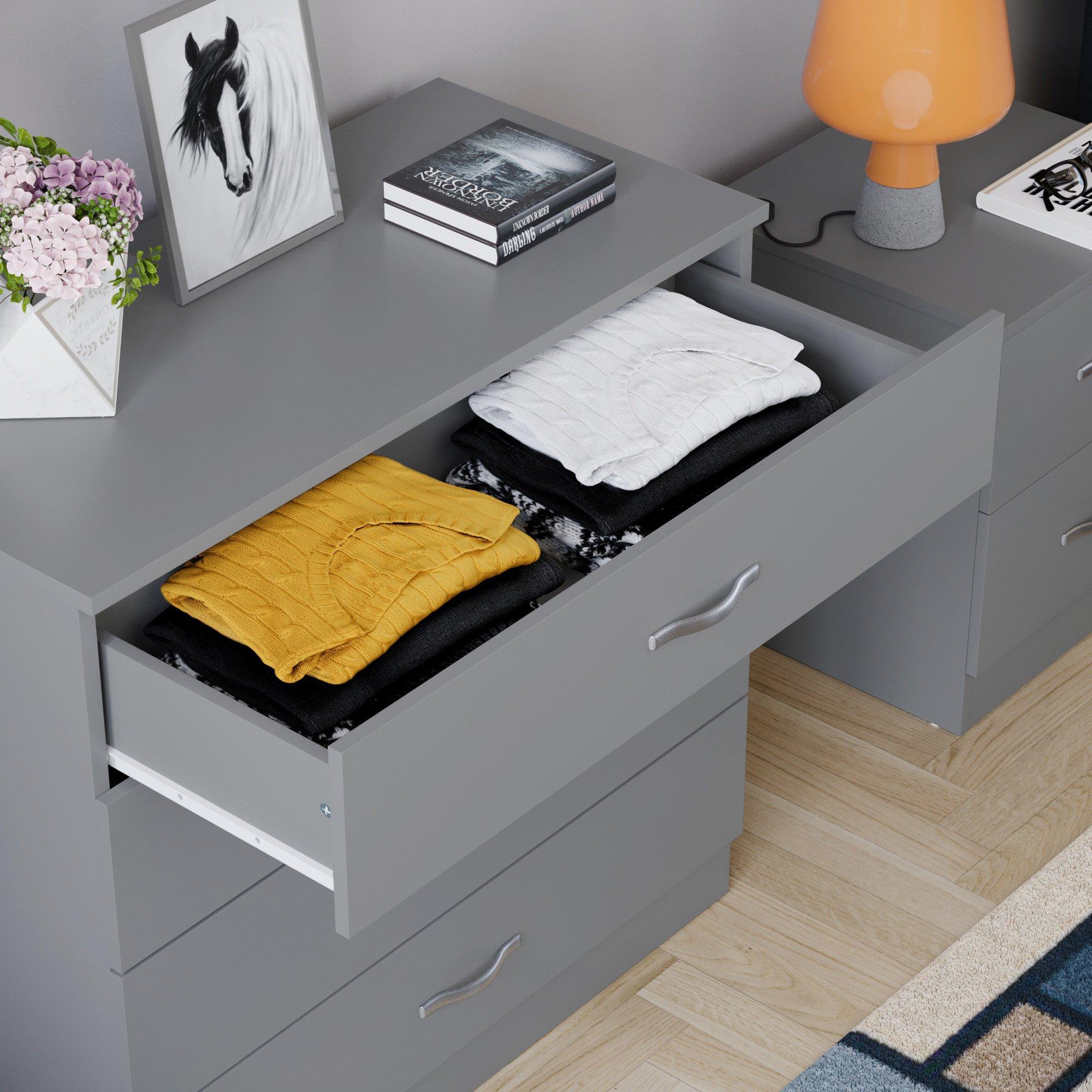 Grey - Lassic - Vida Designs Riano 4 Drawer Chest - 6