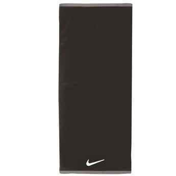Nike Large Fundamental Towel