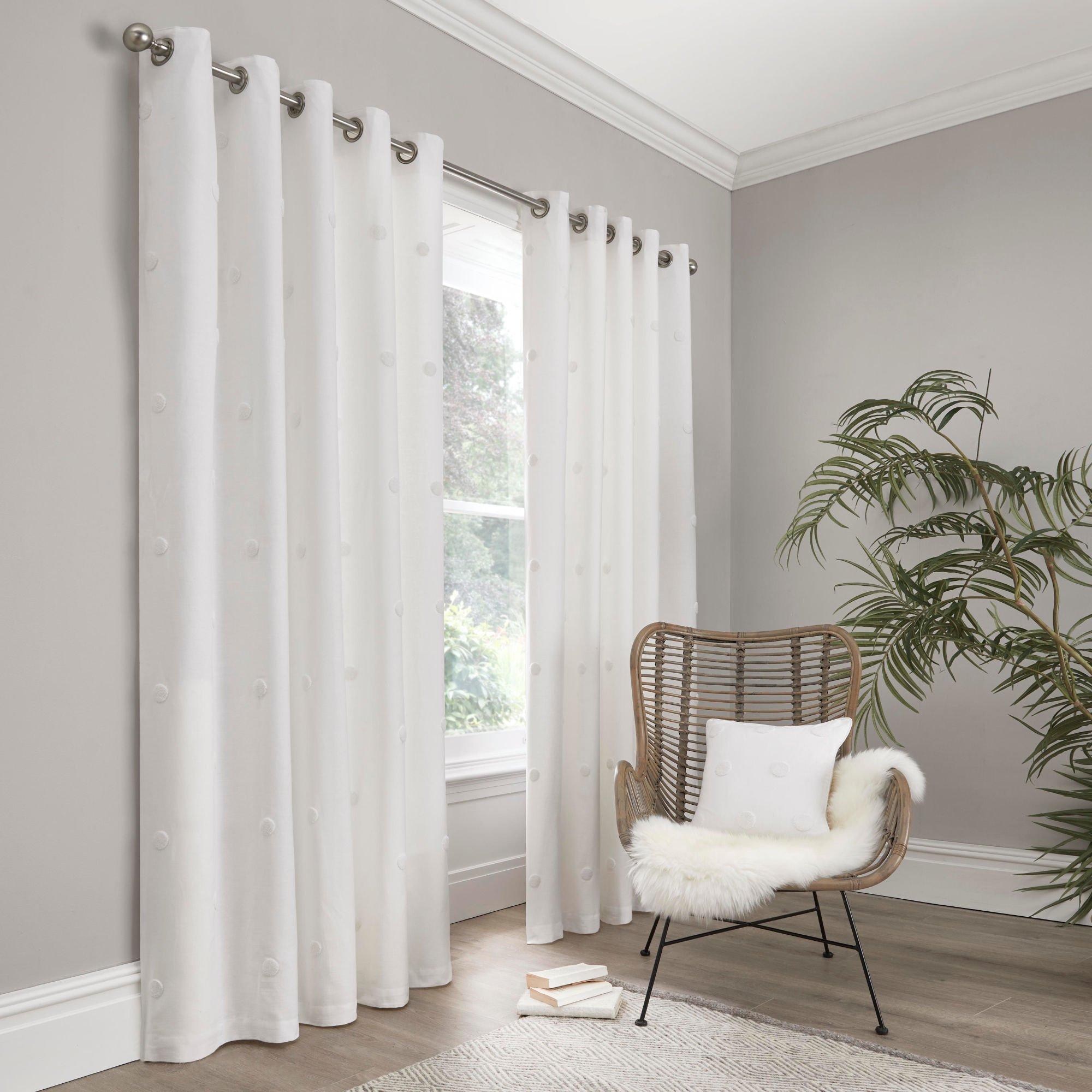 Appletree Boutique  Zara Cotton Pair Of Eyelet Curtains - White - 117x183cm