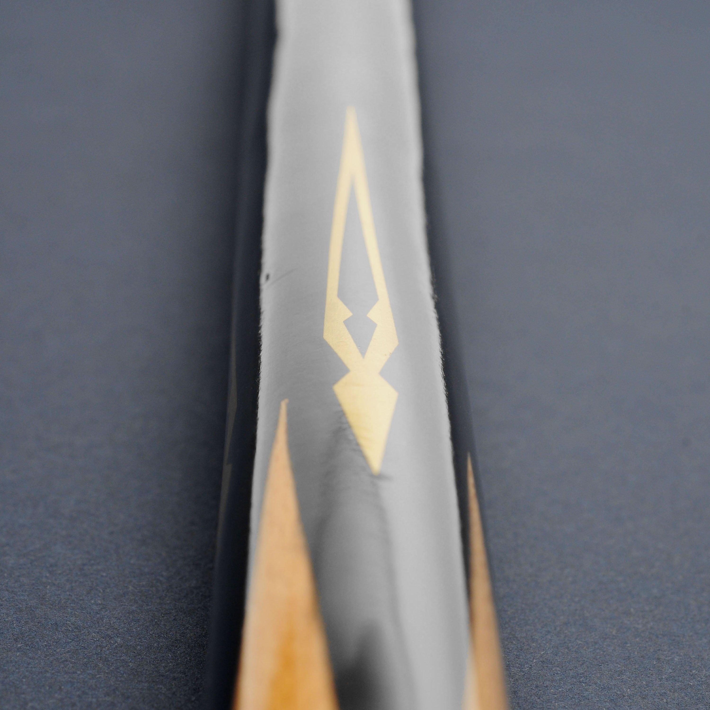 - - BCE - Classic American Pool Cue Adults - 4