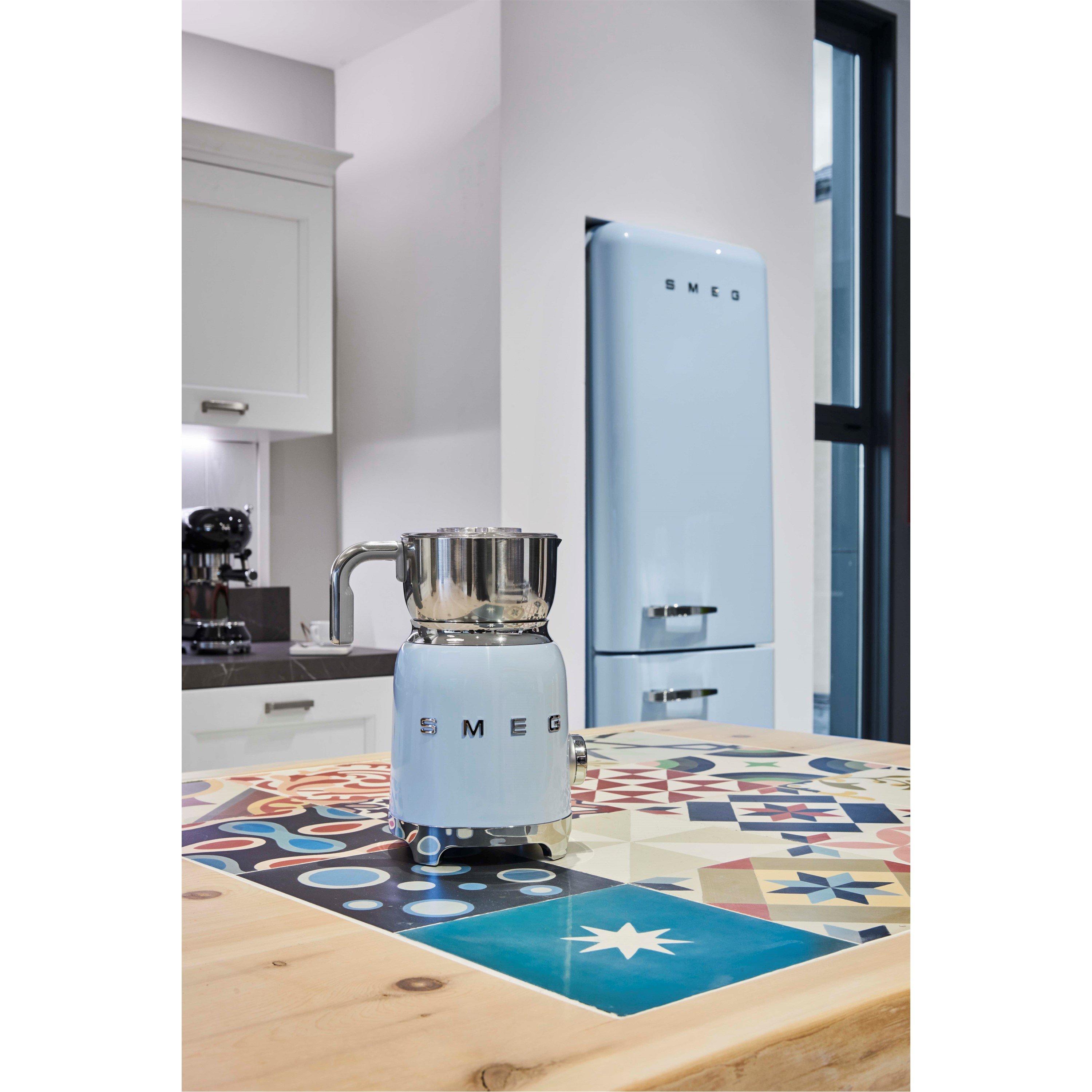 Pastel Blue - Smeg - Milk Frother Pastel Blue - 7