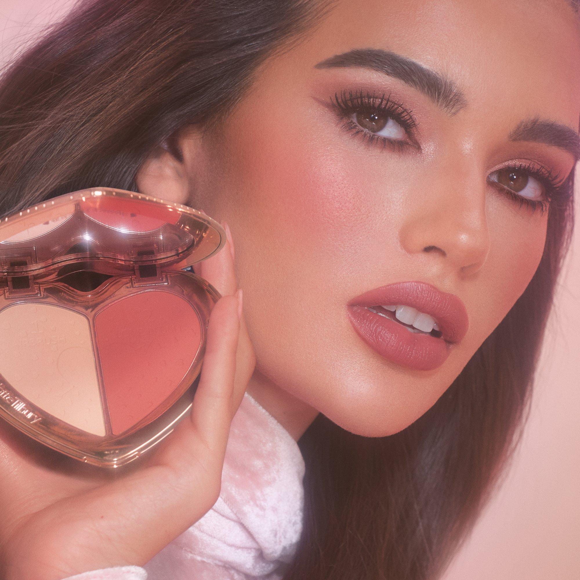 PTlkFlwlssPeach - Charlotte Tilbury - Pillow Talk Beauty Soulmates Face Palette - 2