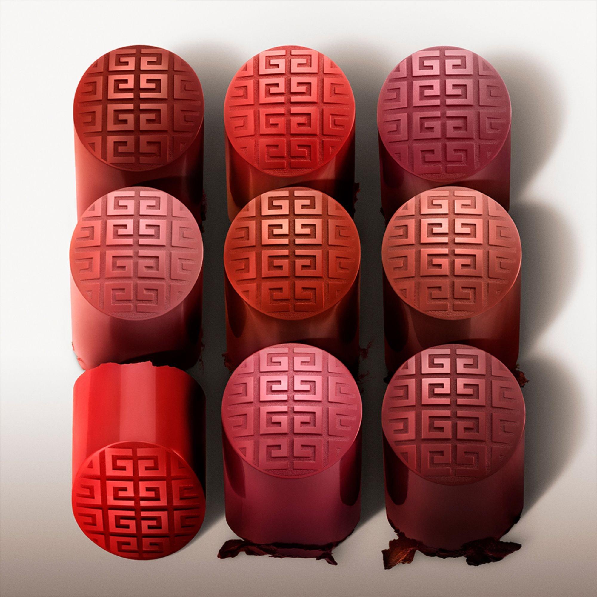 114 - GIVENCHY - Le Rouge Interdit Satin - 4