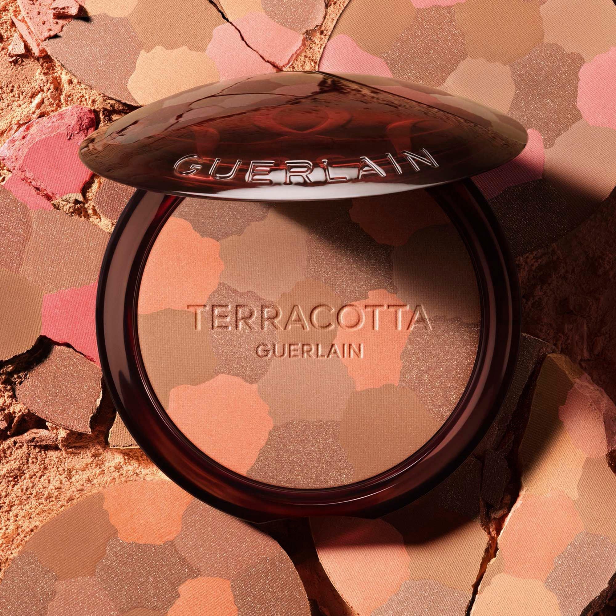 00 - Guerlain - Terracotta Light Bronzer - 2