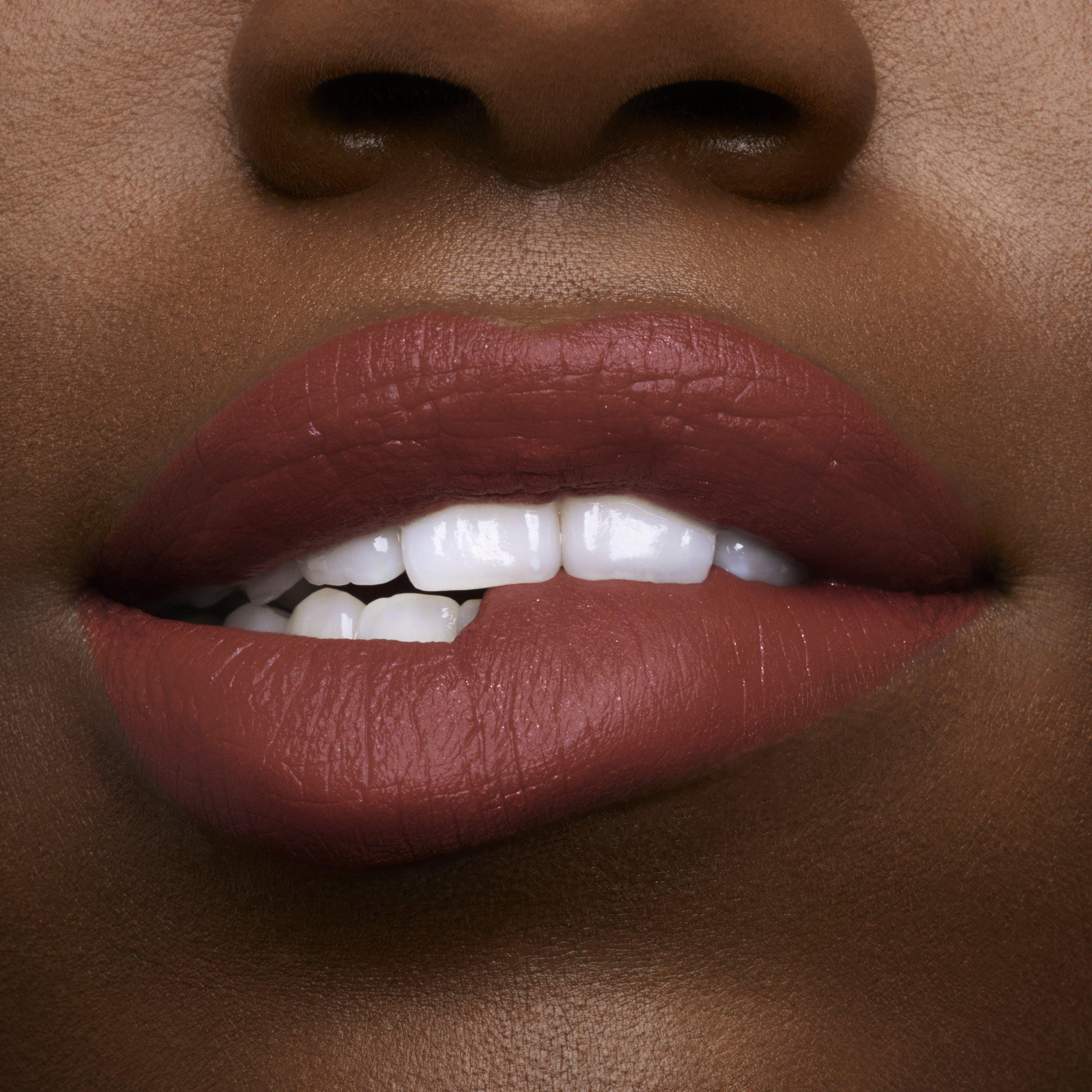 Cacao - Yves Saint Laurent - Rogue Pur Couture Slim Lipstick - 3