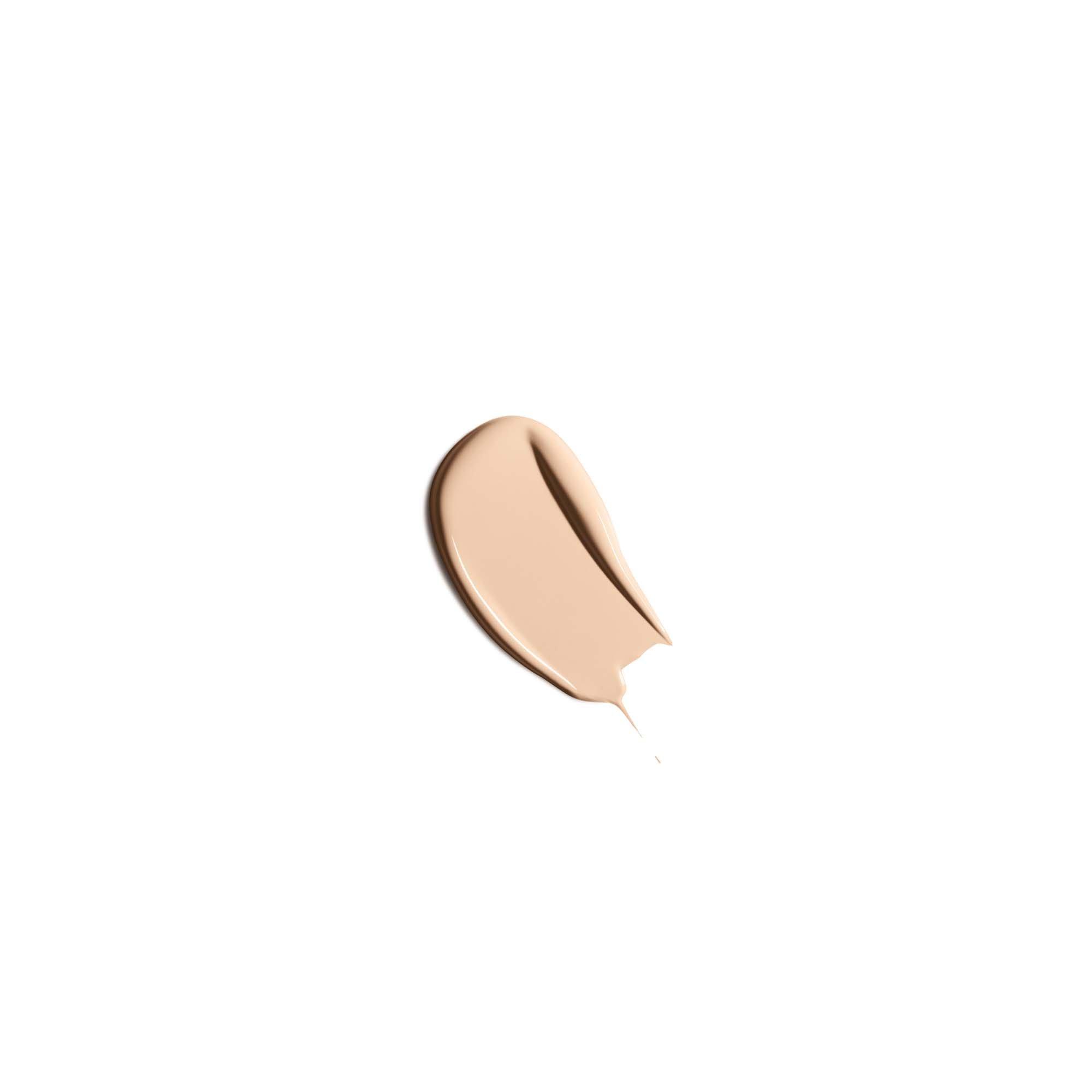  100C - Clarins - Skin Illusion Full Coverage Foundation - 5