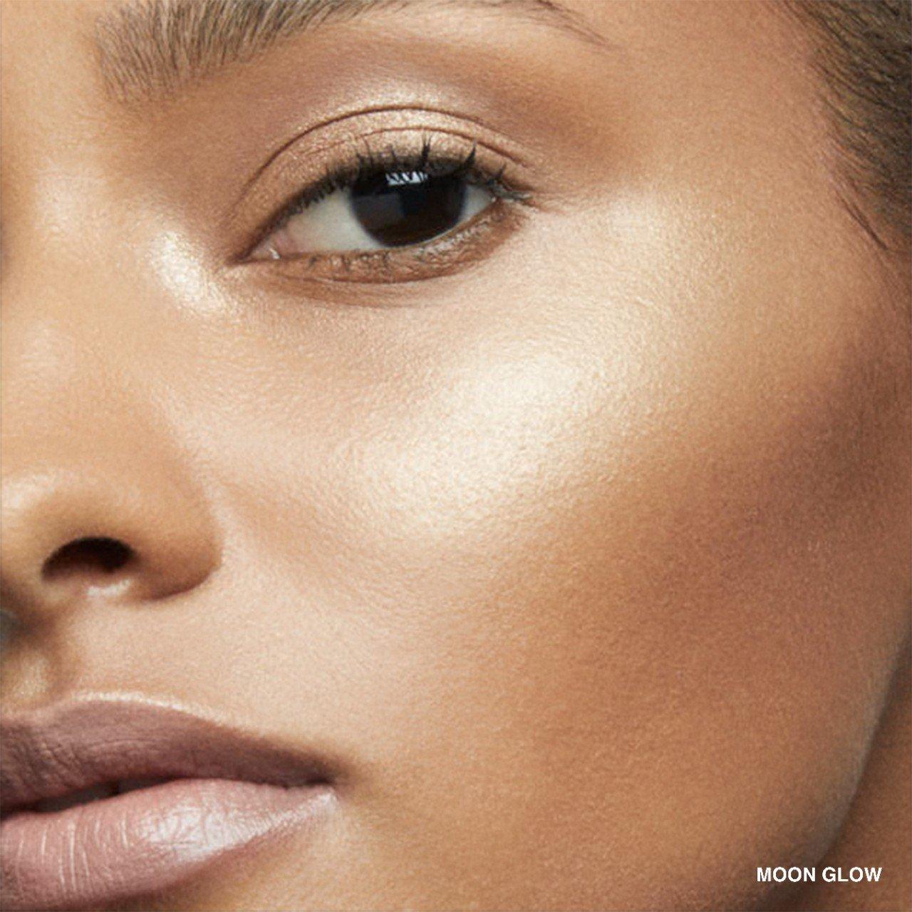 Moon - Bobbi Brown - Highlighting Powder - 3