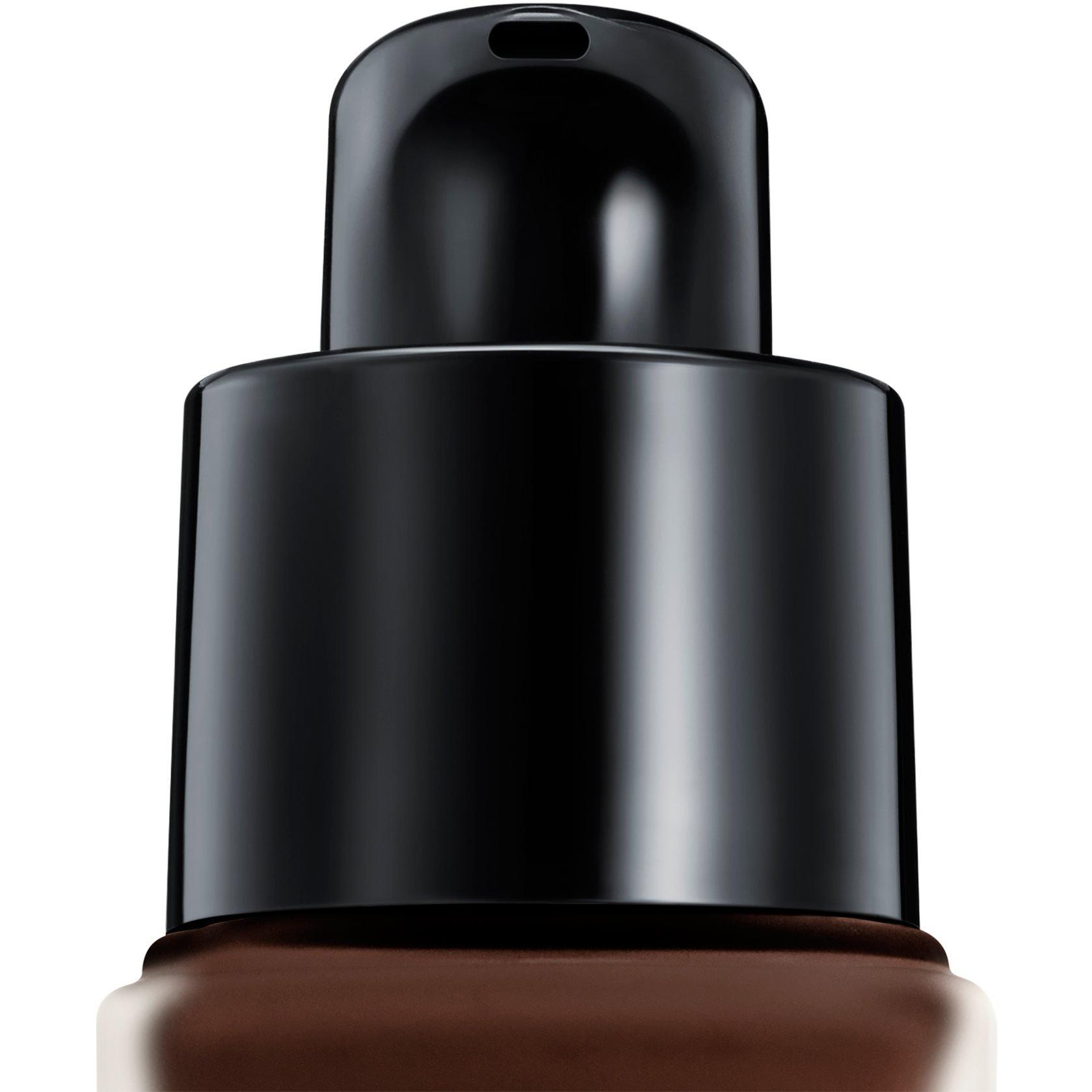 17 - Lancome - Teint Idole Ultra Wear 24 Hour Foundation SPF15 - 3