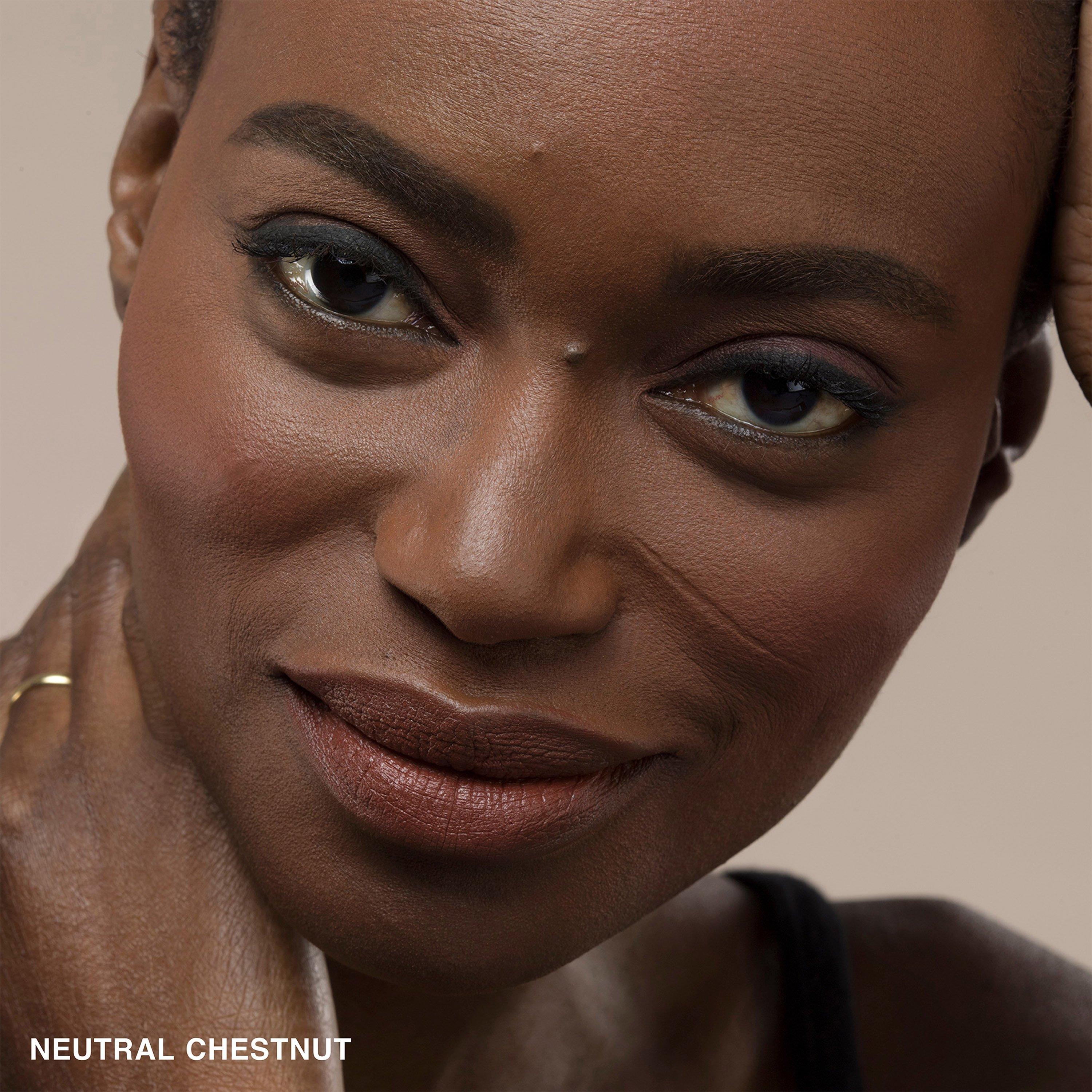  N Chesnut  - Bobbi Brown - Skin Long-wear Weightless Foundation SPF 15 - 3