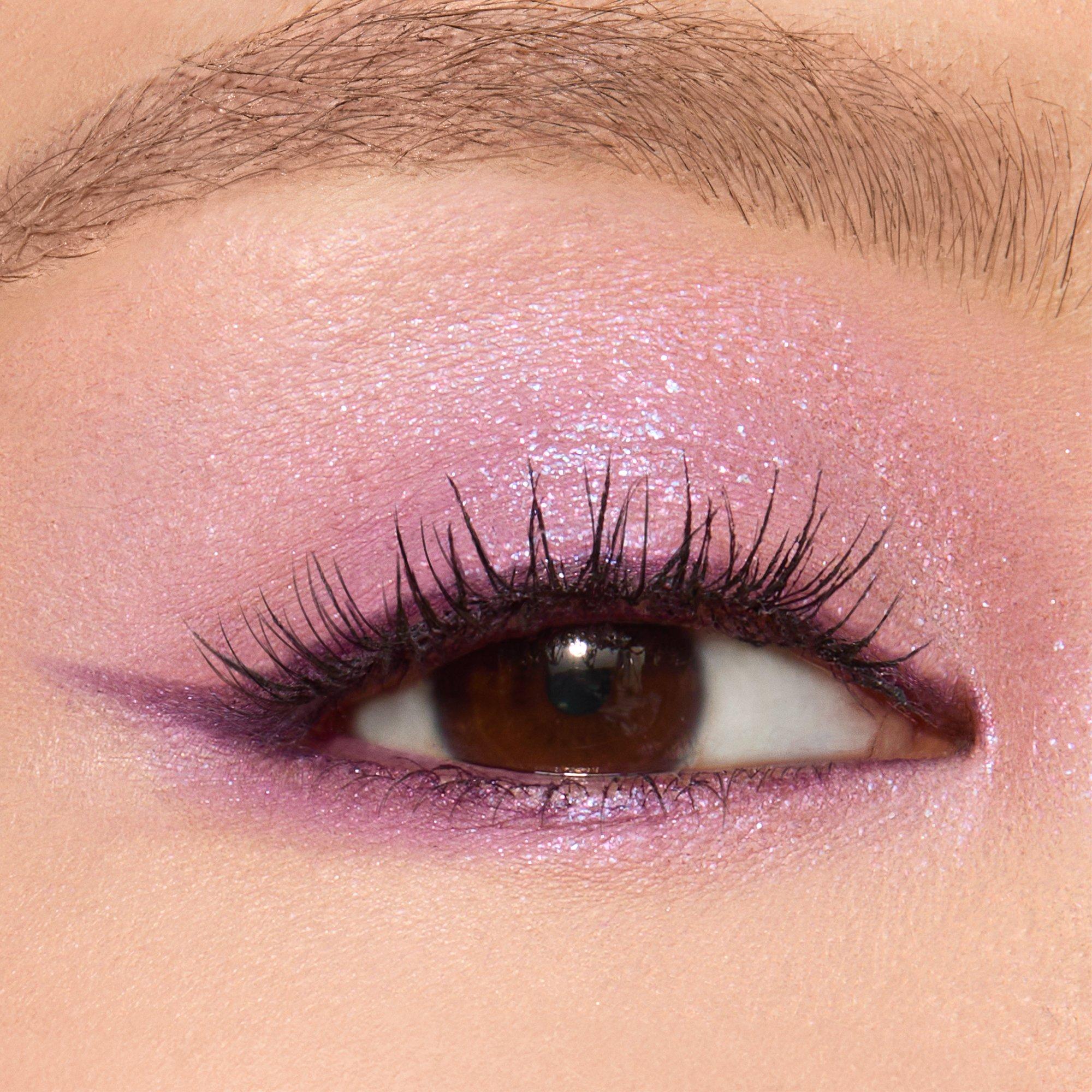 DIGITAL LILAC - Charlotte Tilbury - CHARLOTTE’S PALETTE OF BEAUTIFYING EYE TRENDS - 2