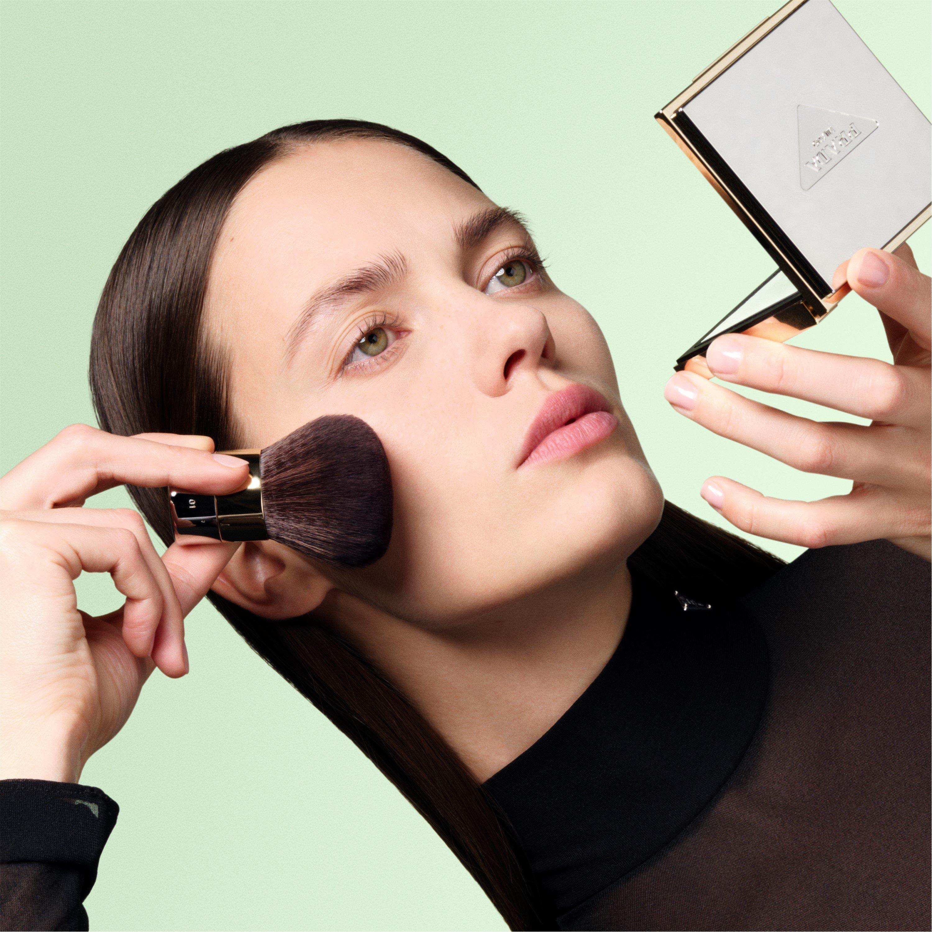 00 - Prada Beauty - Prada Powder Refill - 5