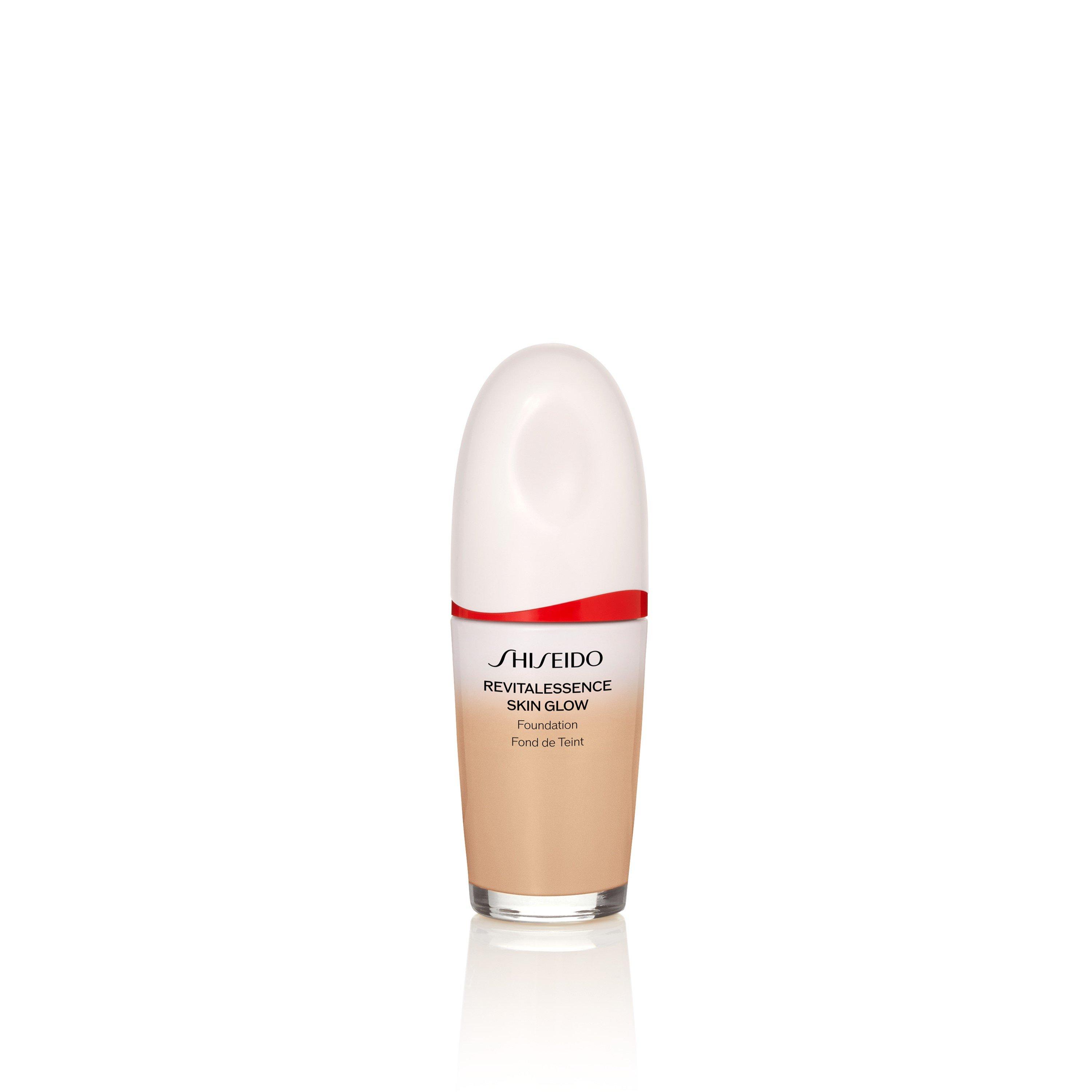 Shiseido Revitalessence Glow Foundation