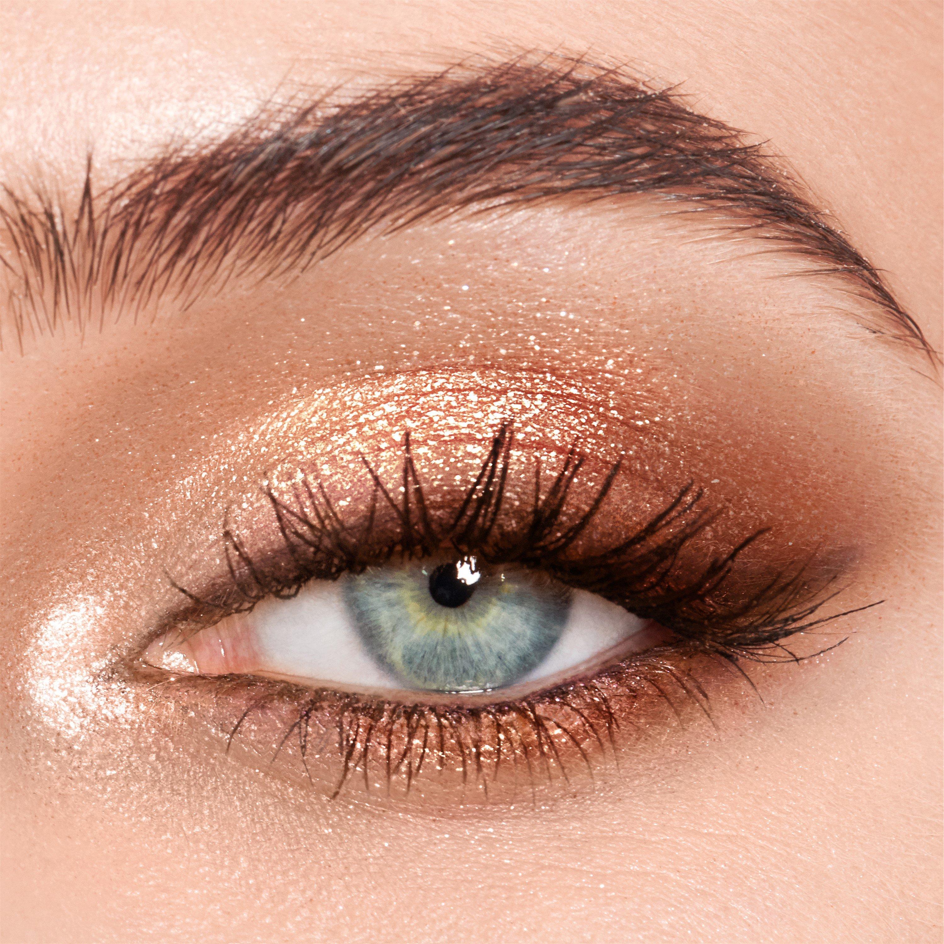 QUEEN OF LUCK - Charlotte Tilbury - Lunar New Year Luxury Palette - Queen of Luck - 5