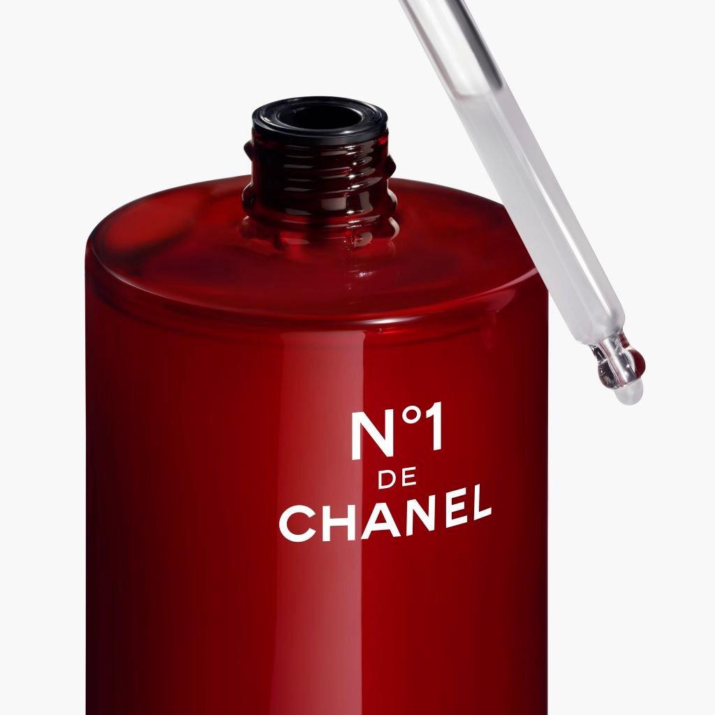 None - CHANEL - CHANEL N°1 DE CHANEL REVITALIZING SERUM SMOOTHS AND PROVIDES RADIANCE, FOR YOUNGER-LOOKING SKIN - 3