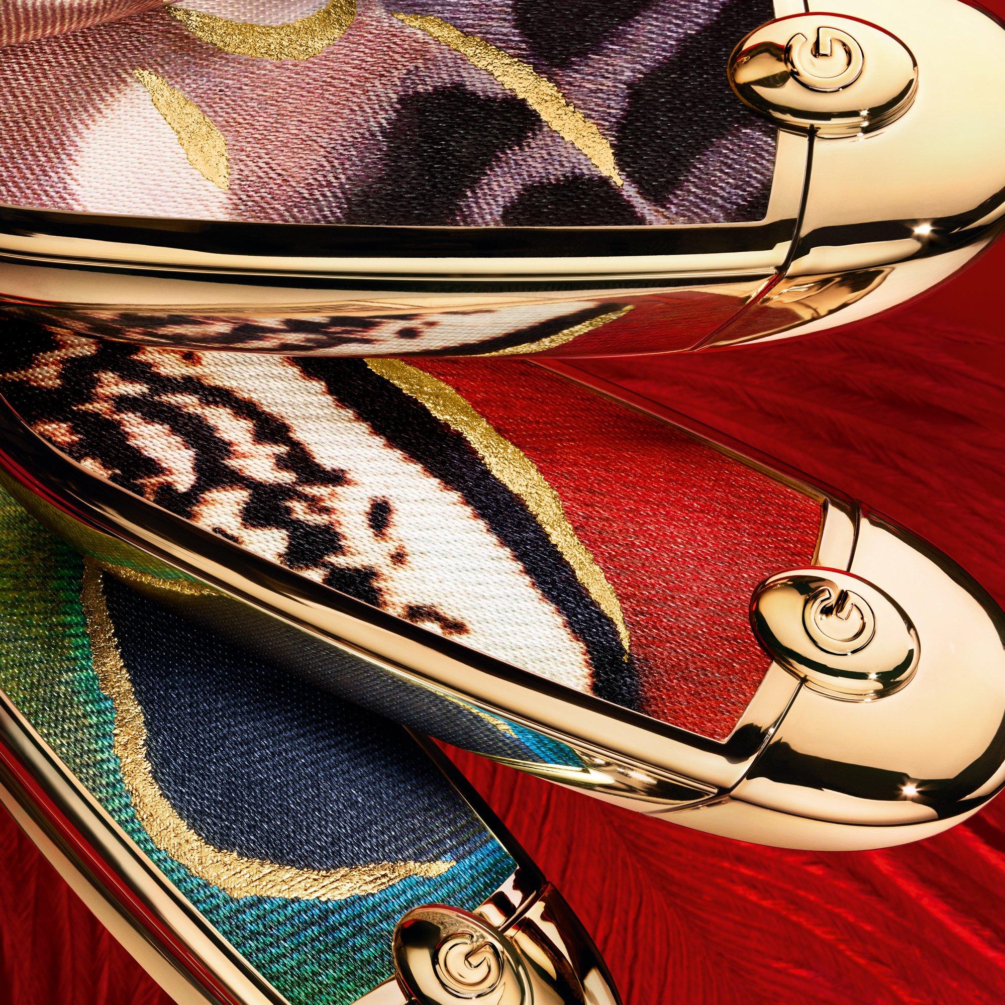 Gold - Guerlain - Rouge G Majestic Feathers The double mirror jewel case - Limited Edition The customisable ultra-care - 5