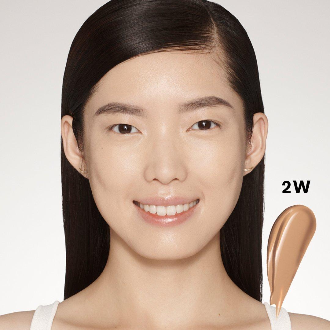 2W LIGHT MEDIUM - Estee Lauder - Futurist Soft Touch Brightening Skincealer - 4