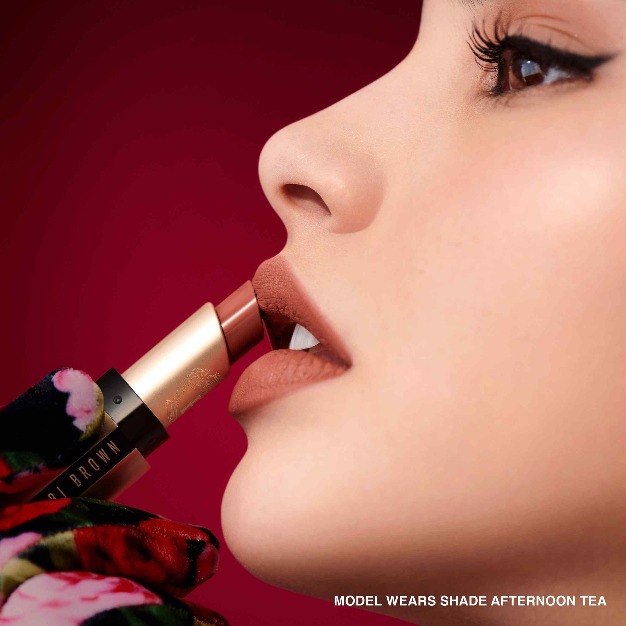 Claret - Bobbi Brown - Luxe Matte Lipstick - 5