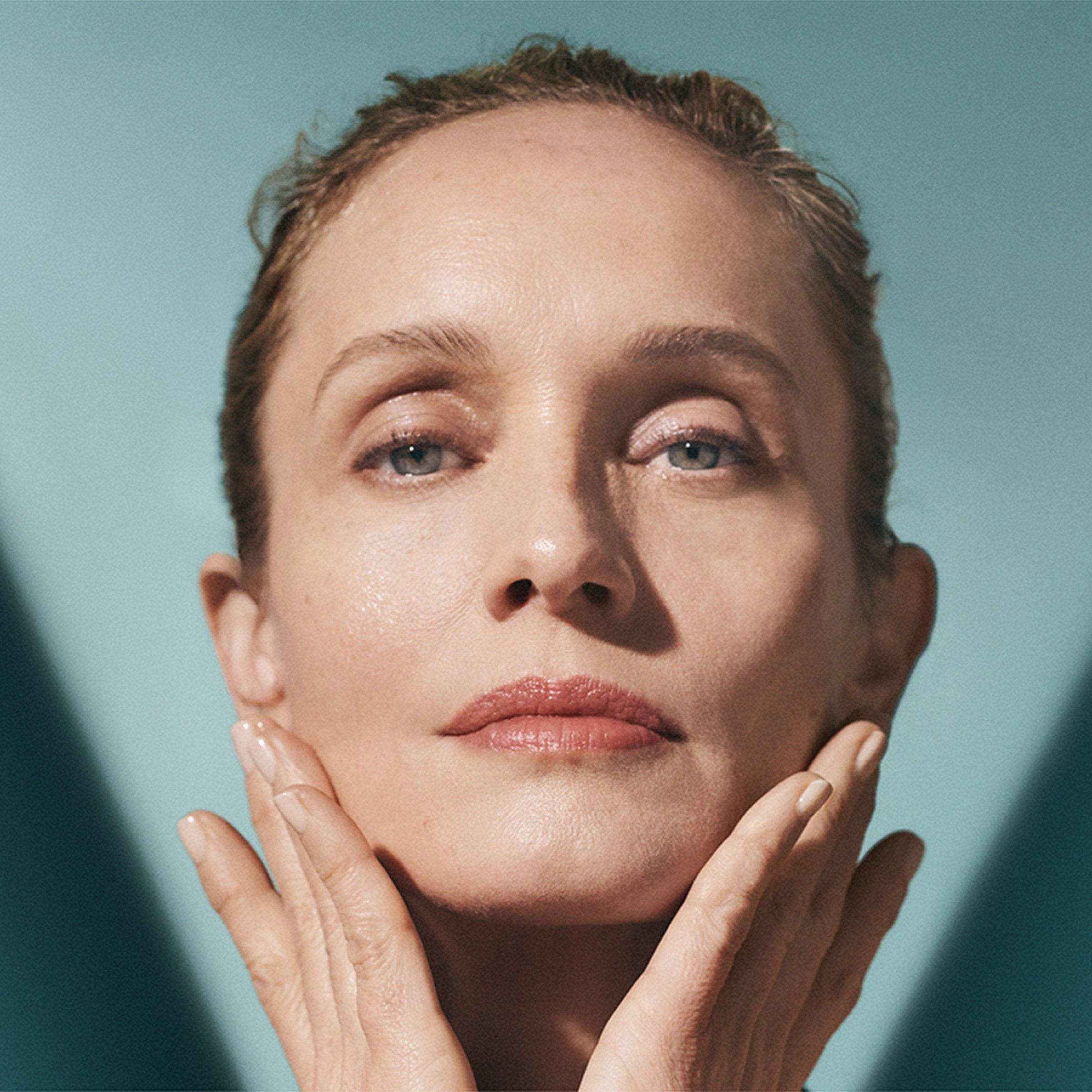 Clear - La Mer - Lifting Firming Serum - 4