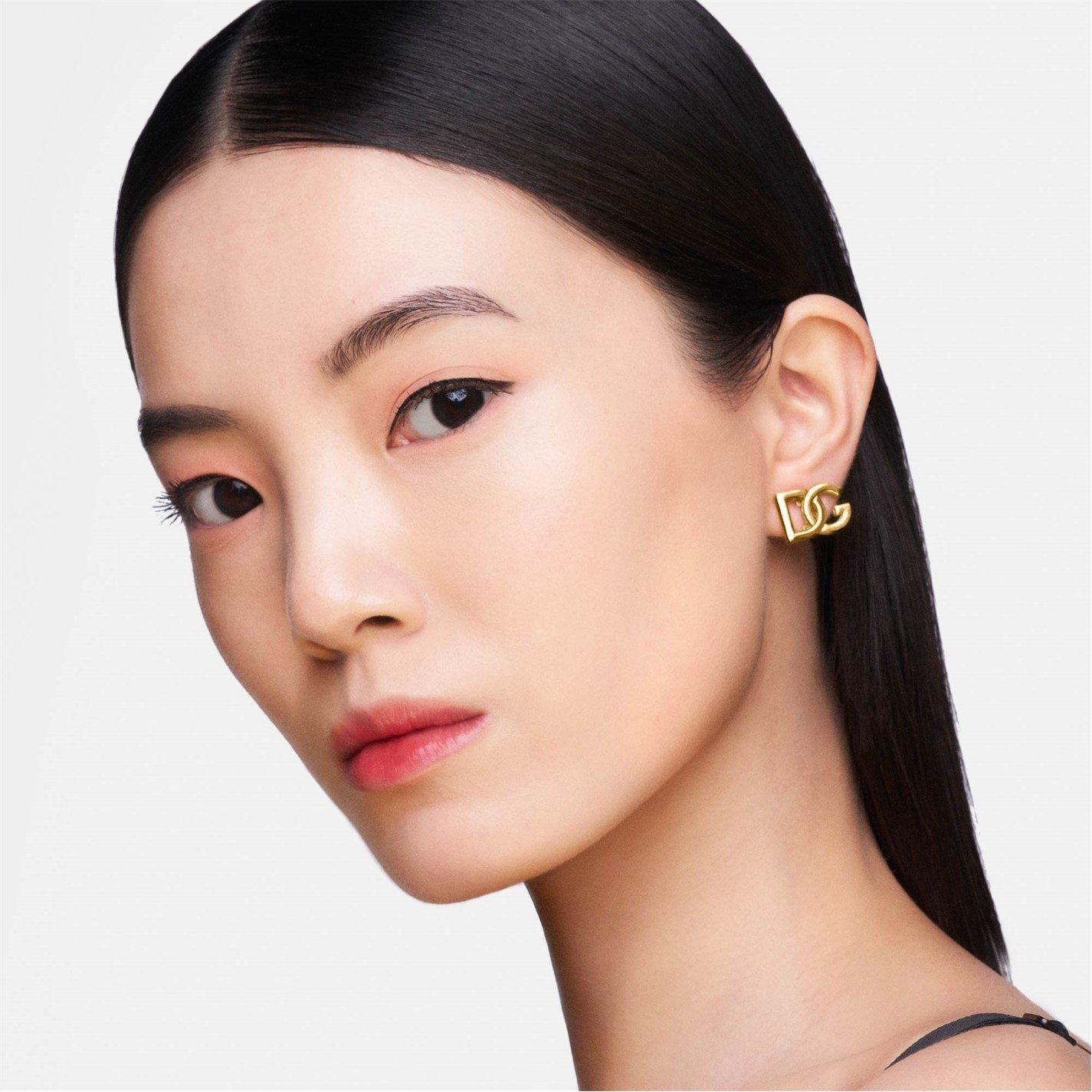  1C - Dolce and Gabbana - Dolce&Gabbana Rose Glow Cushion Brightening & Hydrating Bouncy Foundation SPF50 - 3