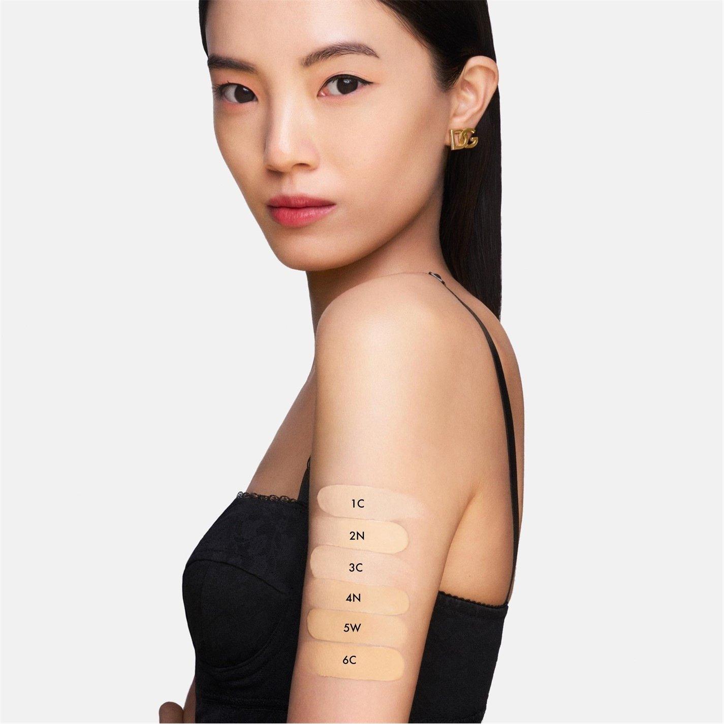  1C - Dolce and Gabbana - Dolce&Gabbana Rose Glow Cushion Brightening & Hydrating Bouncy Foundation SPF50 - 4