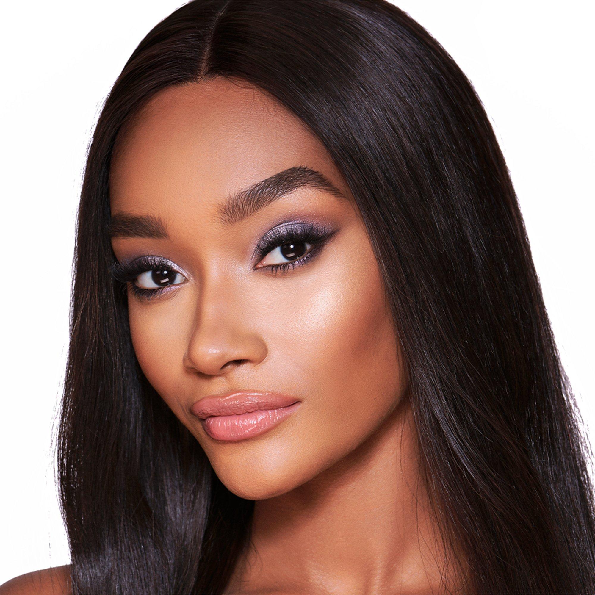 Deep - Charlotte Tilbury - The Uptown Girl Look - 1