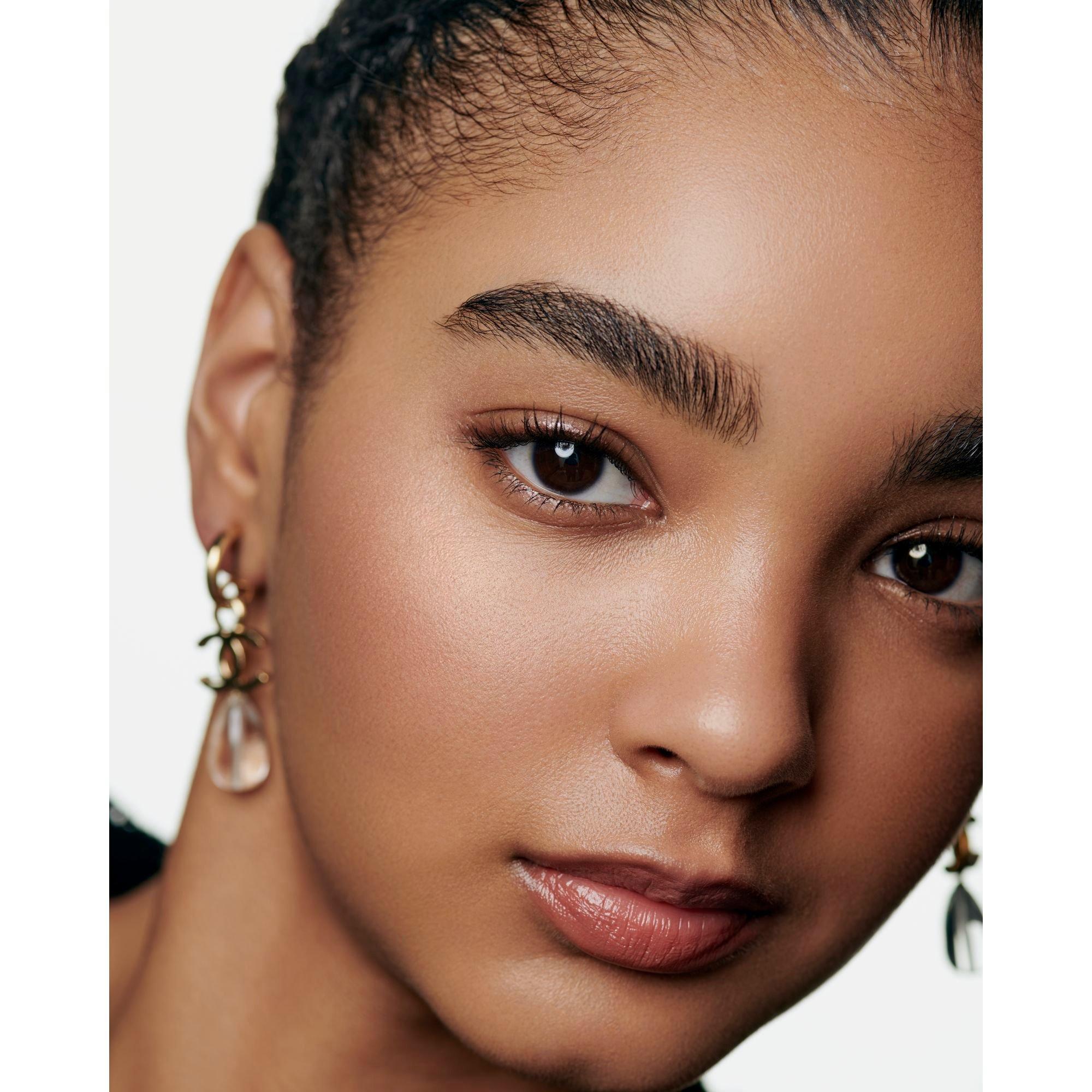 Peche Lumiere - CHANEL - LES SIGNES DE CHANEL ILLUMINATING POWDER BLUSH¿ PECHE LUMIERE - 4