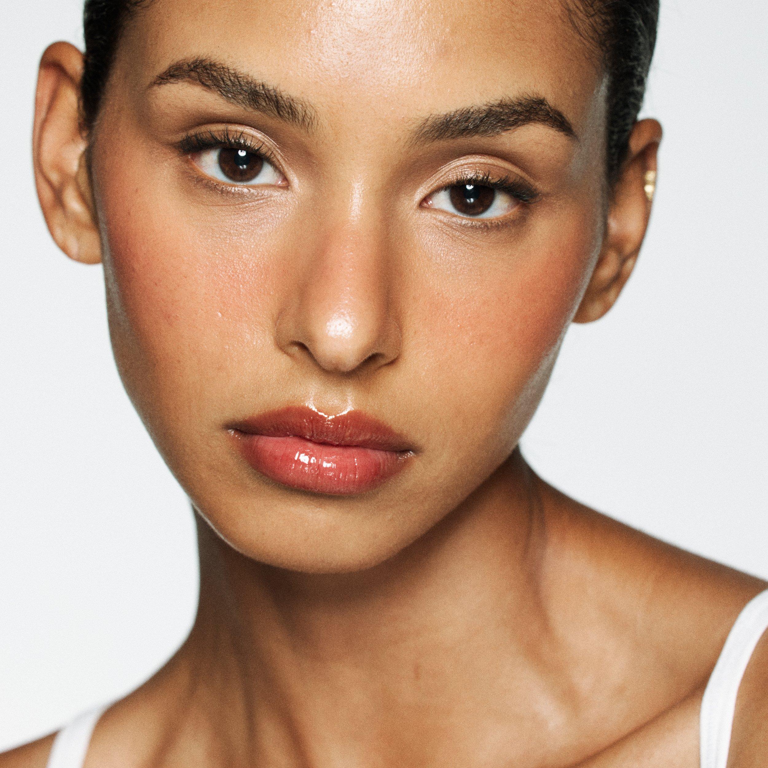 Hazelnut Creme - Kylie Skin - Lip Oil - 7