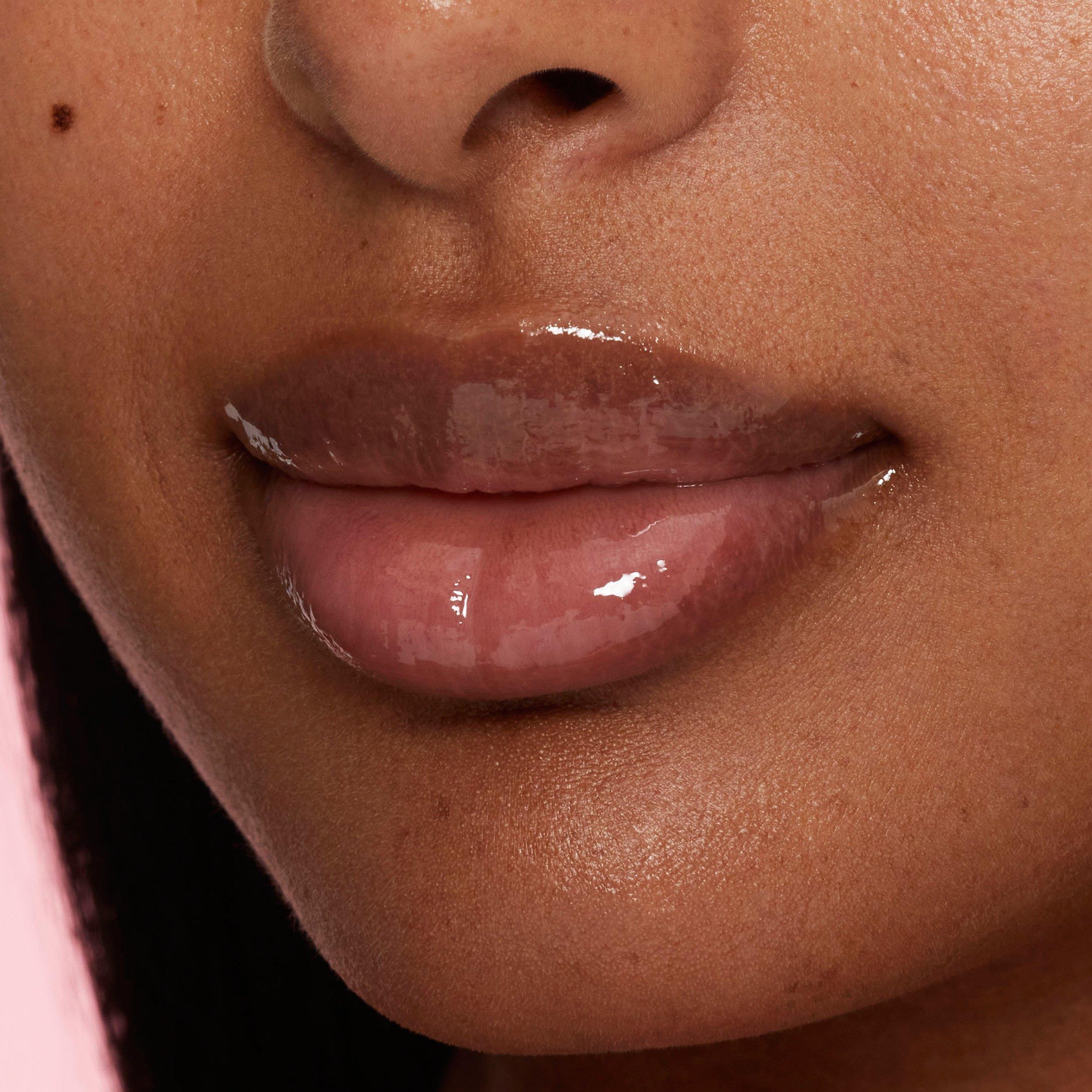 Passion Fruit - Kylie Skin - Lip Oil - 6