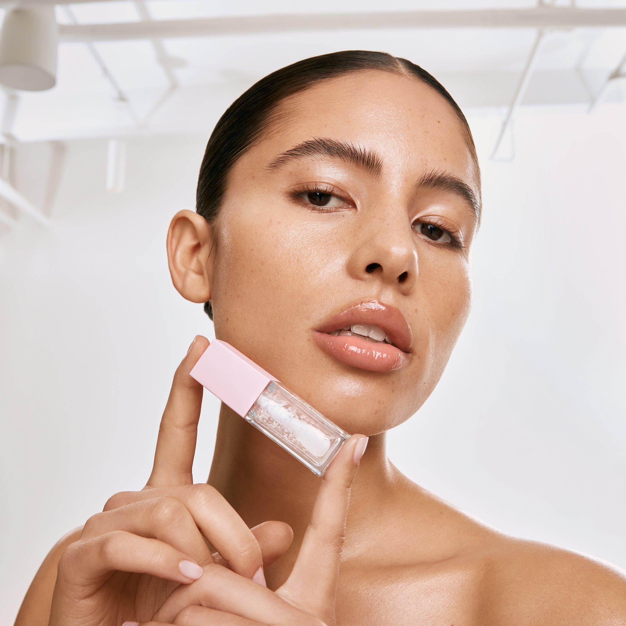 Coconut - Kylie Skin - Lip Oil - 7