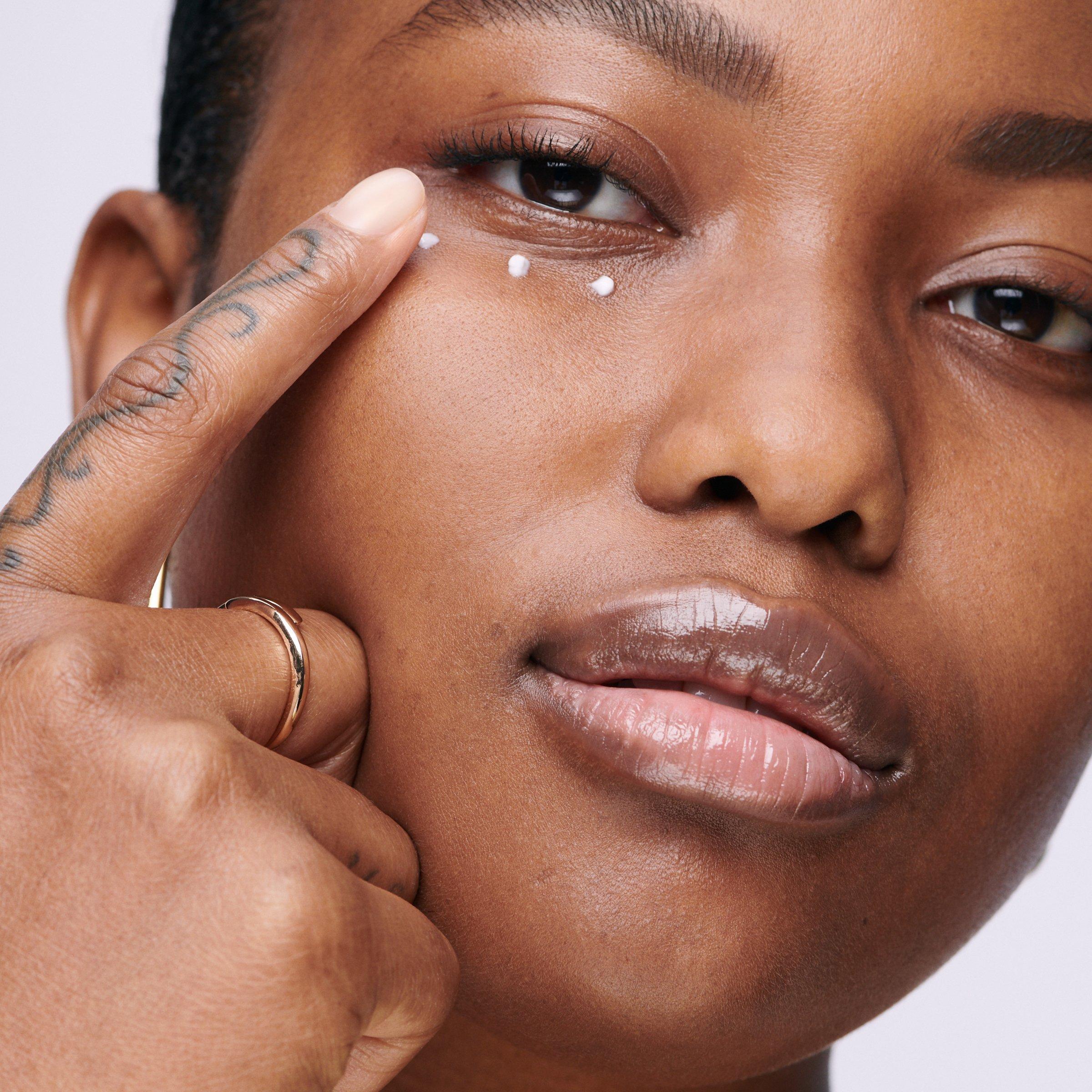 Cream - Bobbi Brown - Bobbi Brown Hydrating Eye Cream - 4