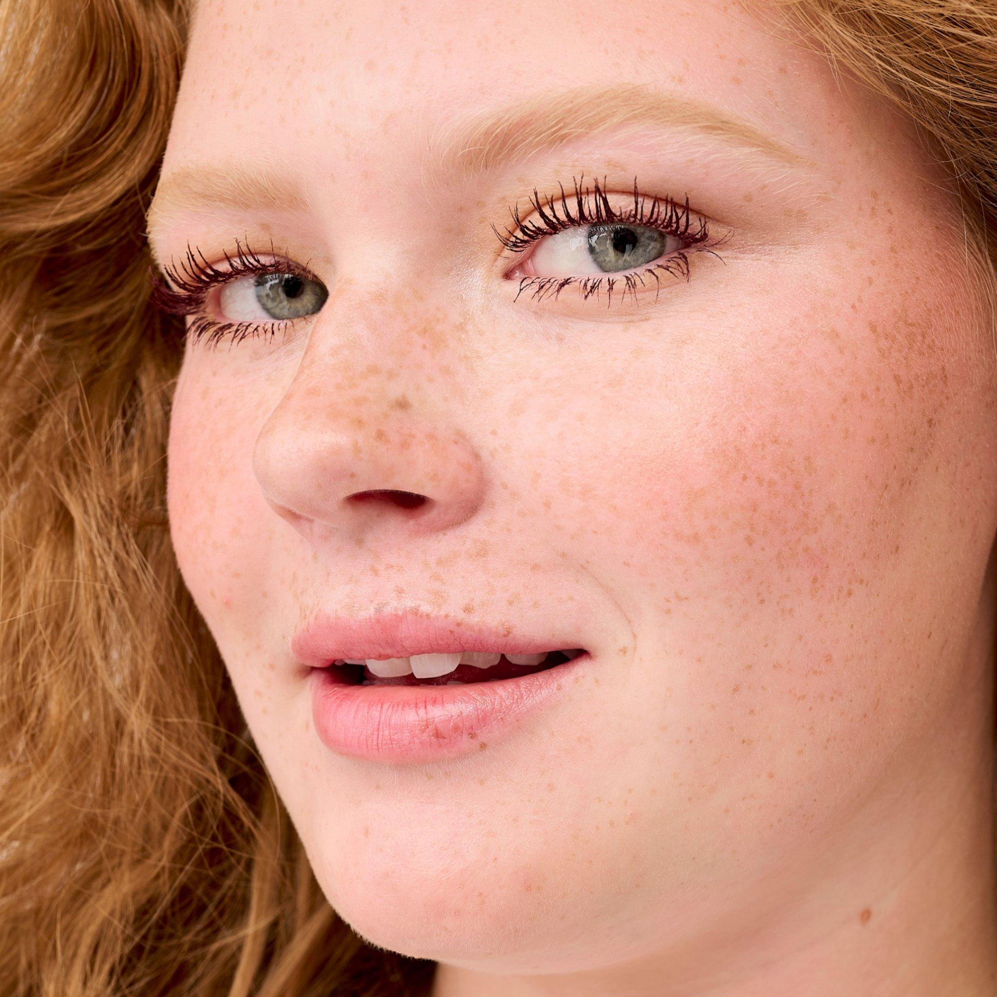 Wild Plum - Benefit - BADgal BANG! Volumising Mascara Wild Plum - 2