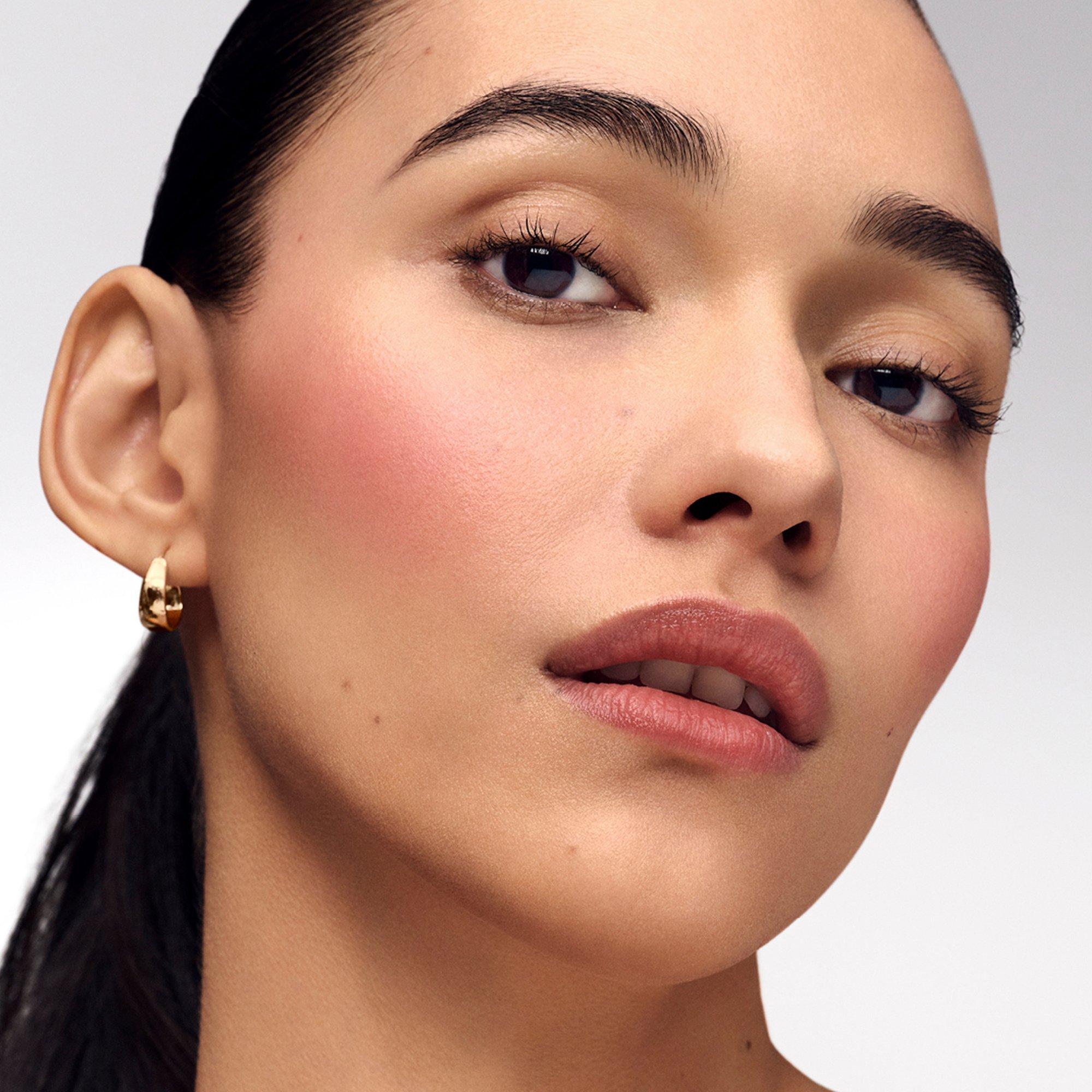 AcrossDanceflr - Estee Lauder - Futurist Blushmaker Dewy Cheek Liquid Blush - 3