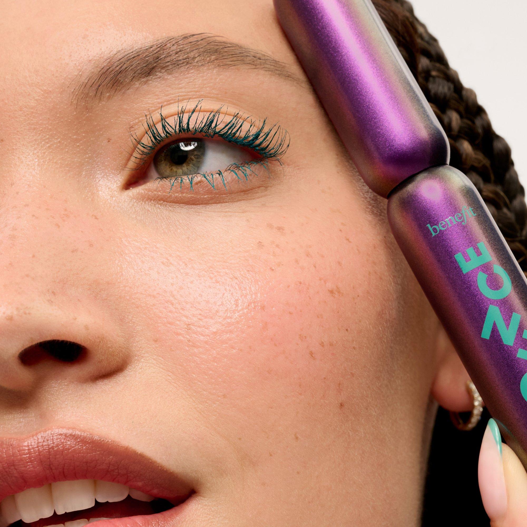 Teal - Benefit - BADgal Bounce Pumpd Up Fluffier Volumising Mascara - 7