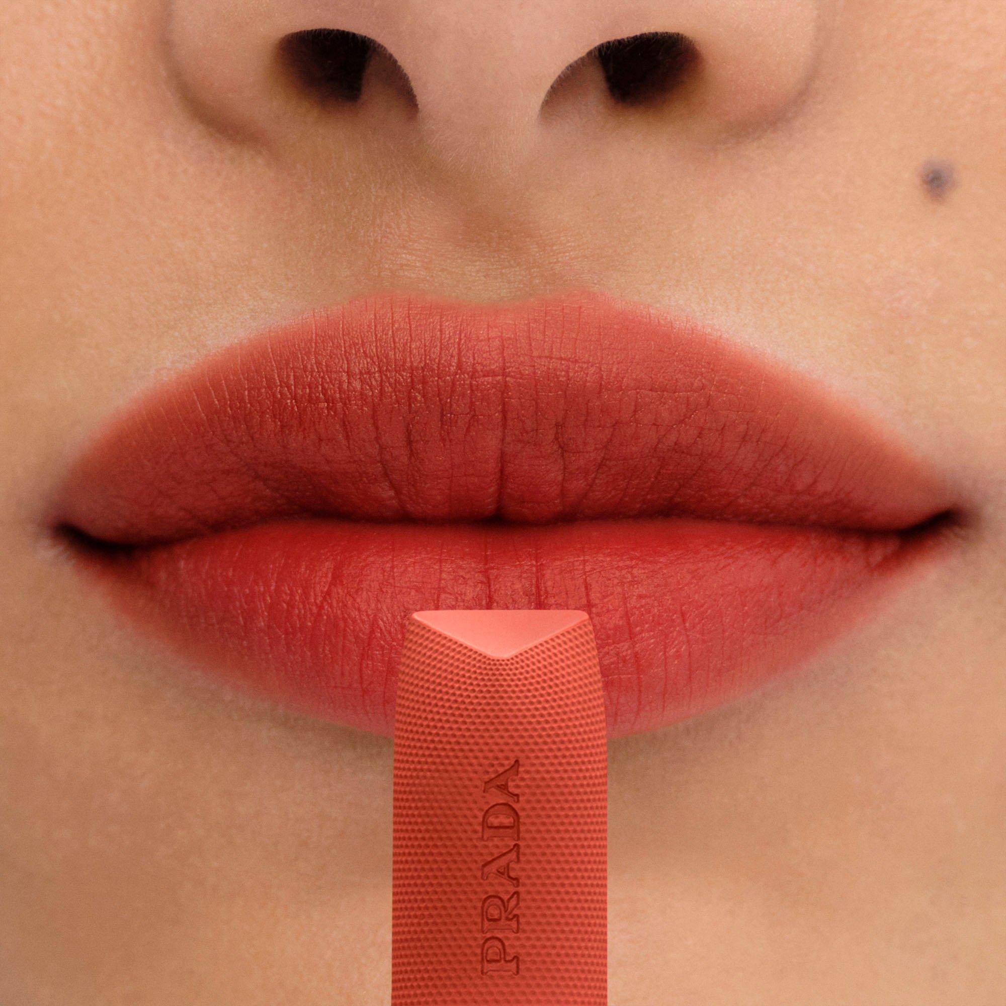 O177 - Prada Beauty - Beauty Monochrome Soft Matte Buildable Weightless Lipcolour Refill - 3