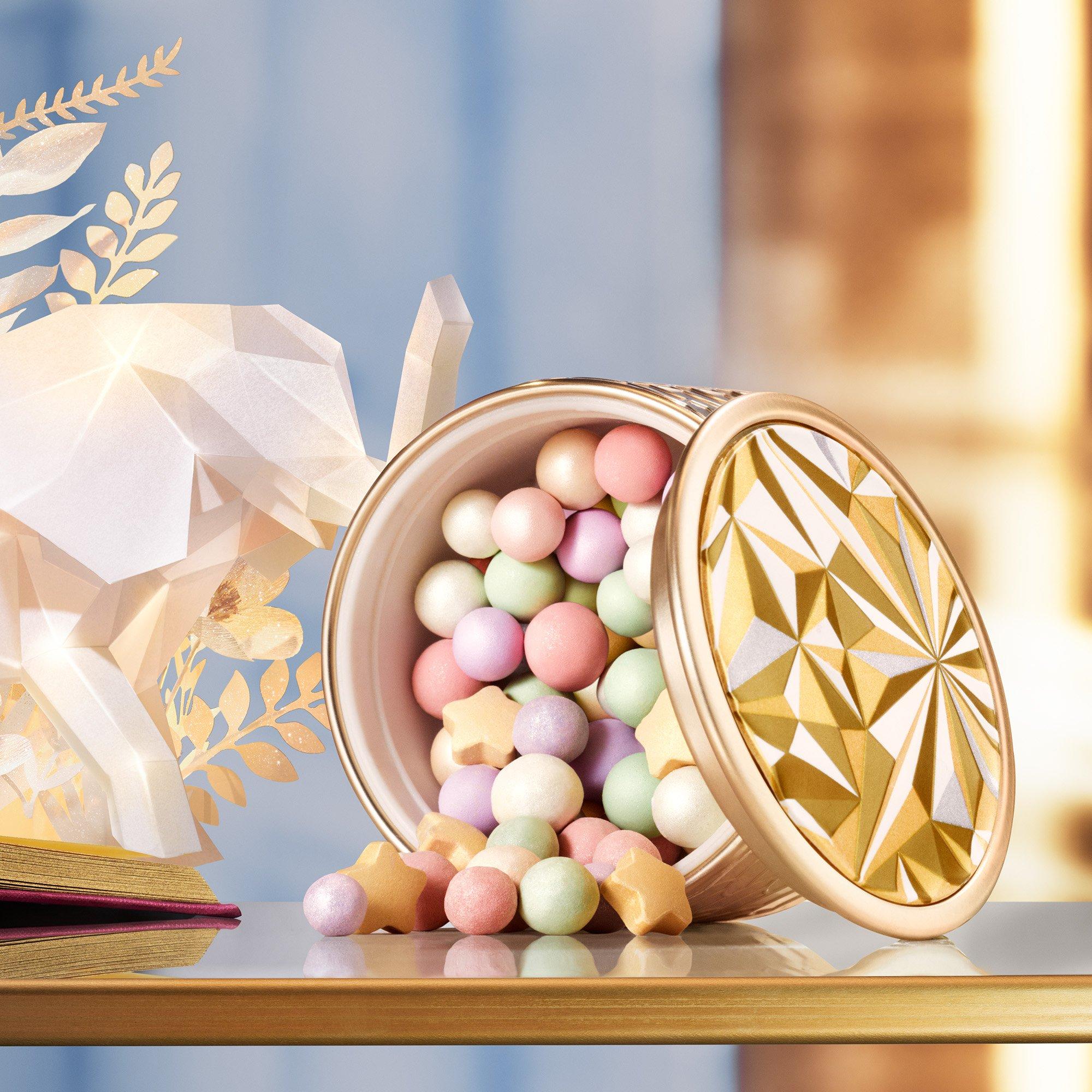 02 Cool - Guerlain - Meteorites Midnight Glow Light-revealing pearls of powder - Limited edition - 3