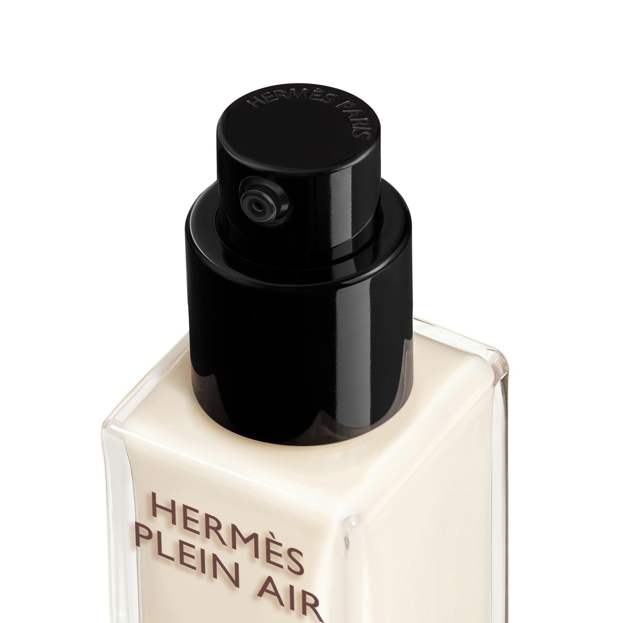 Clear - Hermes - Plein Air Moisturising and Unifying Perfecting Primer - 4