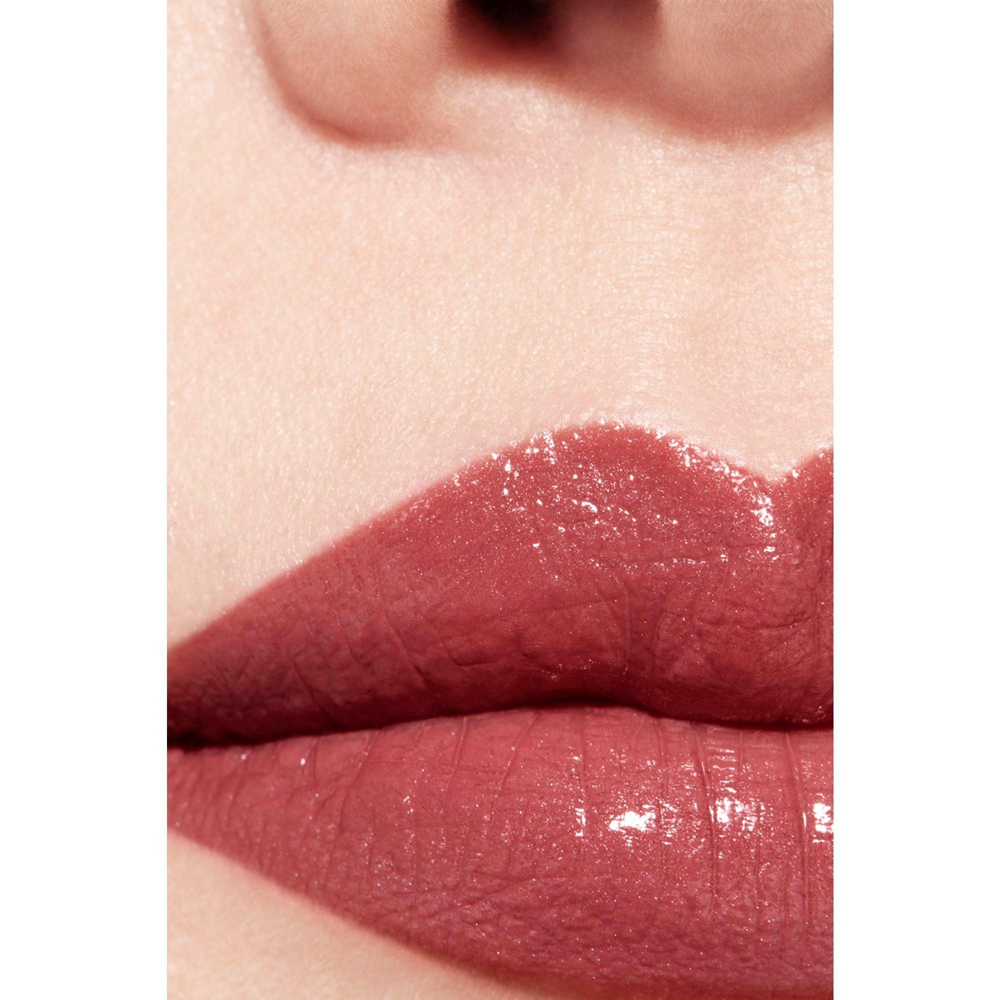 MADEMOISELLE104 - CHANEL - ROUGE COCO LONGWEAR SATIN LIPSTICK – HYDRATING AND SMOOTHING LIP CARE - 3