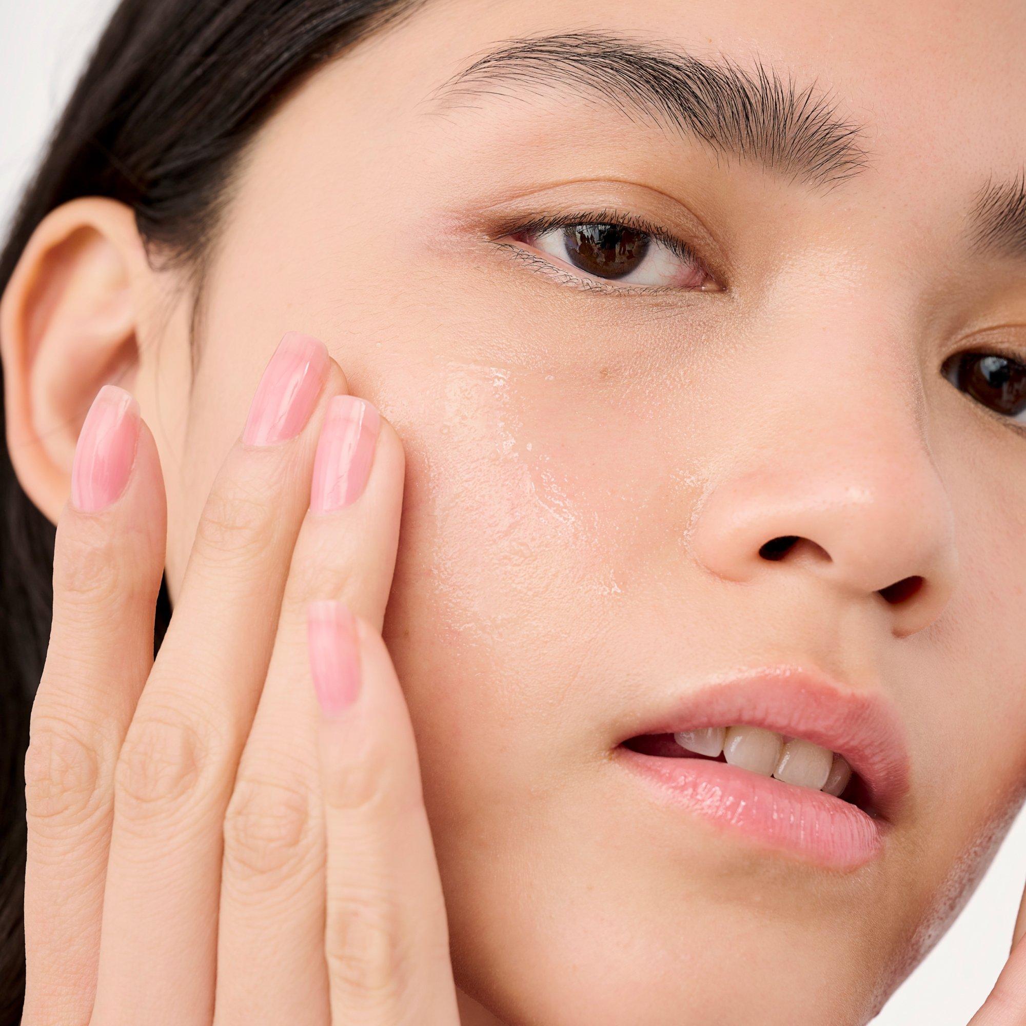 None - Benefit - The POREfessional Hydropop Hydrating & Smoothing Pore Essence - 3