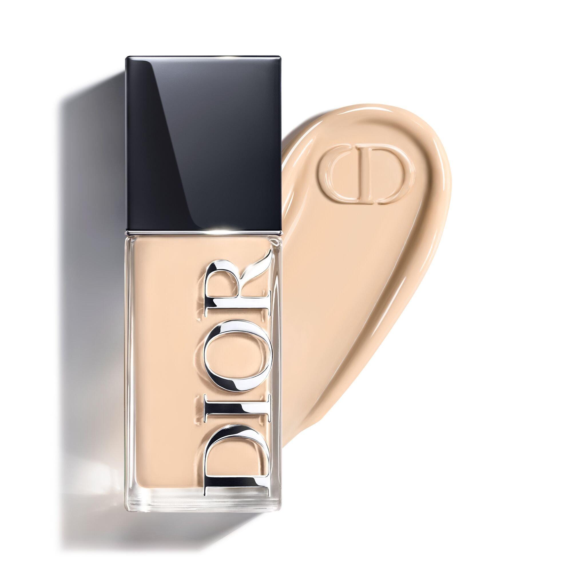 DIOR Dior Forever Skin Glow Foundation - 24h Wear Radiant Finish - 5N