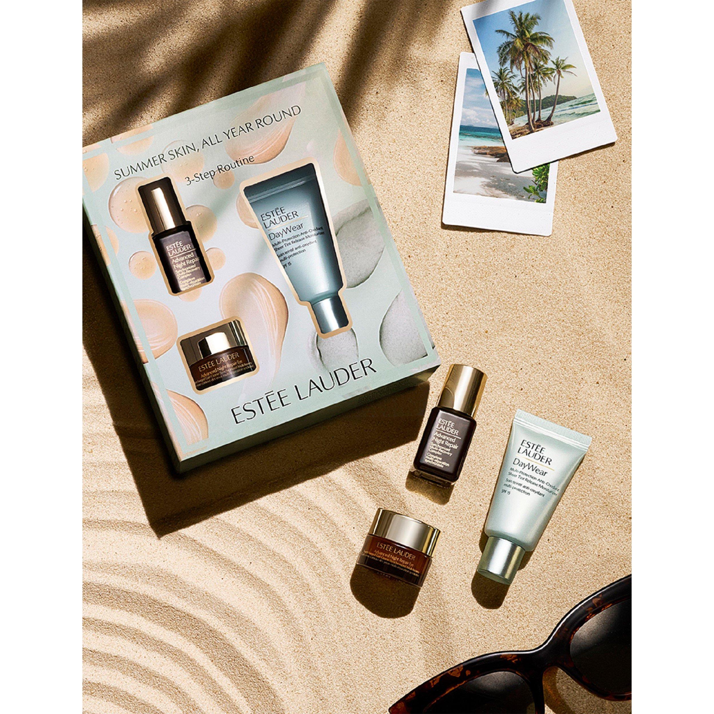 None - Estee Lauder - Summer Skin All Year Round DayWear Skincare Gift Set - 2