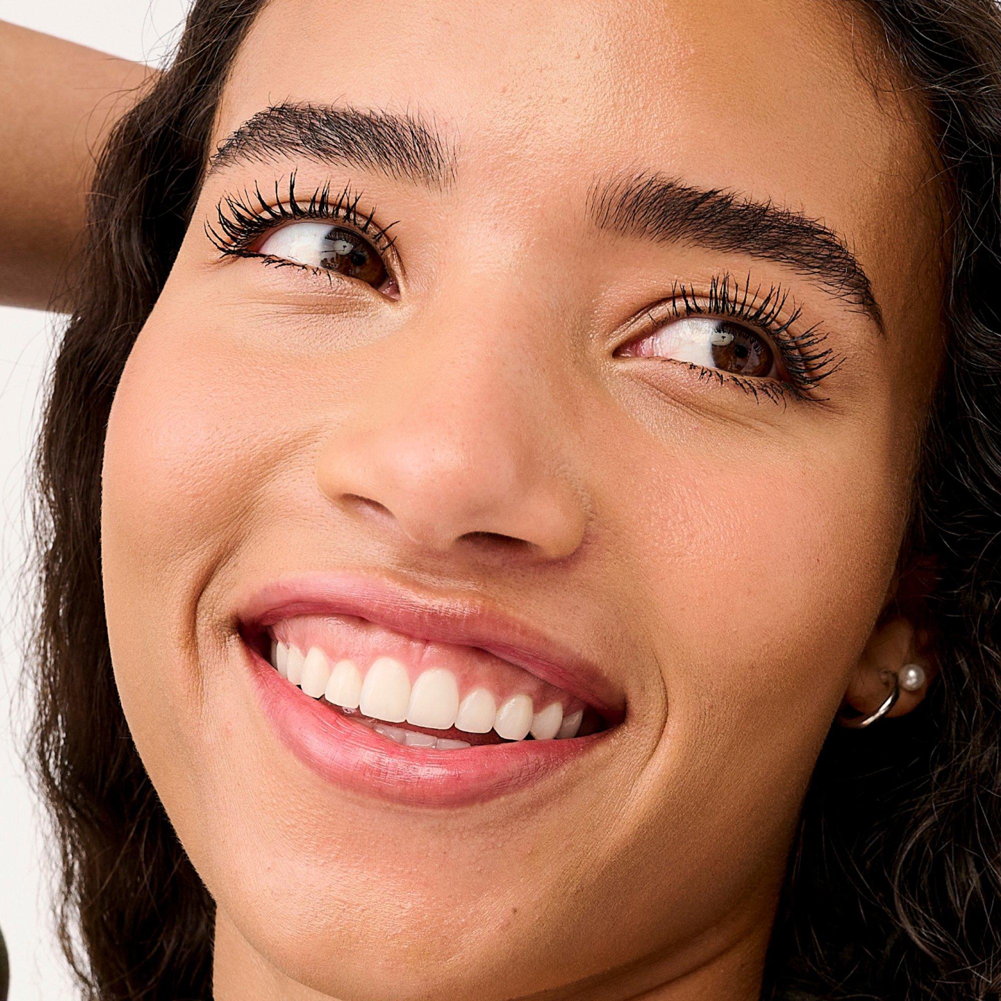 Black - Benefit - BADgal! Bang Waterproof Mini Black Volumising Mascara - 5