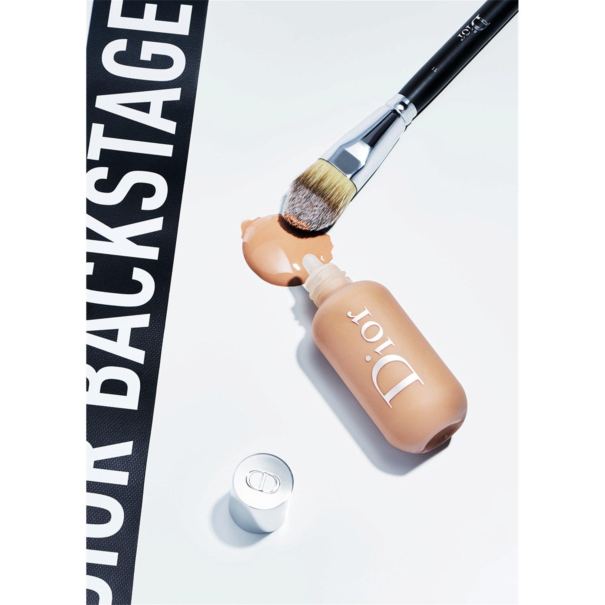 11 Light Fdn - DIOR - Light Coverage Fluid Foundation Brush N°11 - 3