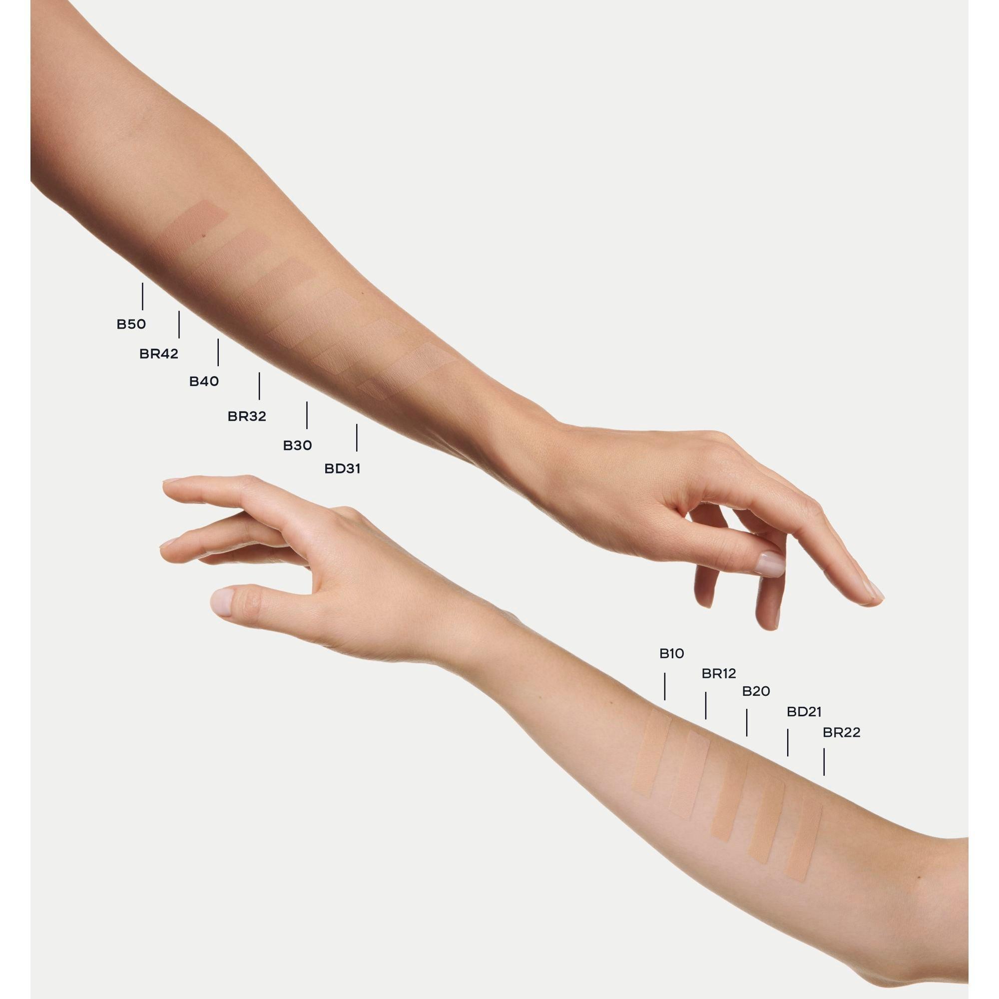 B10 - CHANEL - ULTRA LE TEINT VELVET BLURRING SMOOTH-EFFECT FOUNDATION. VELVET MATTE FINISH. - 4