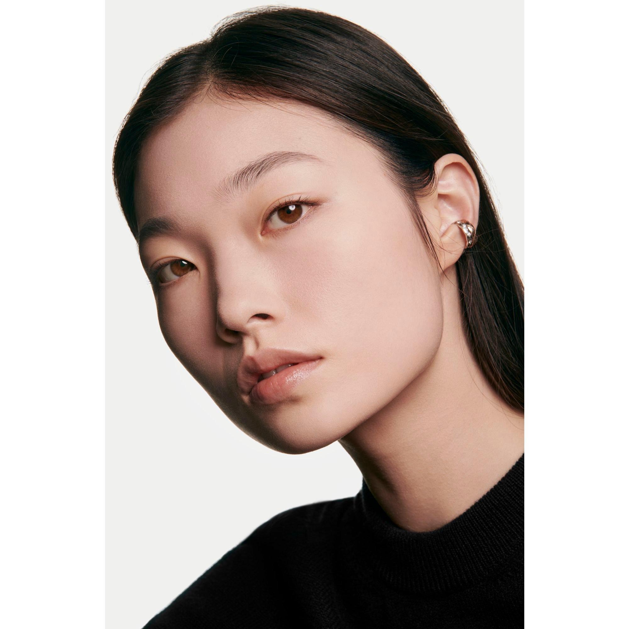 BR12 - CHANEL - ULTRA LE TEINT VELVET BLURRING SMOOTH-EFFECT FOUNDATION. VELVET MATTE FINISH. - 3