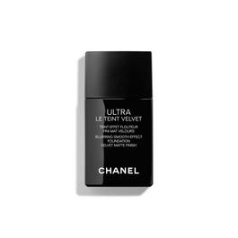 CHANEL ULTRA LE TEINT VELVET BLURRING SMOOTH-EFFECT FOUNDATION. VELVET MATTE FINISH.