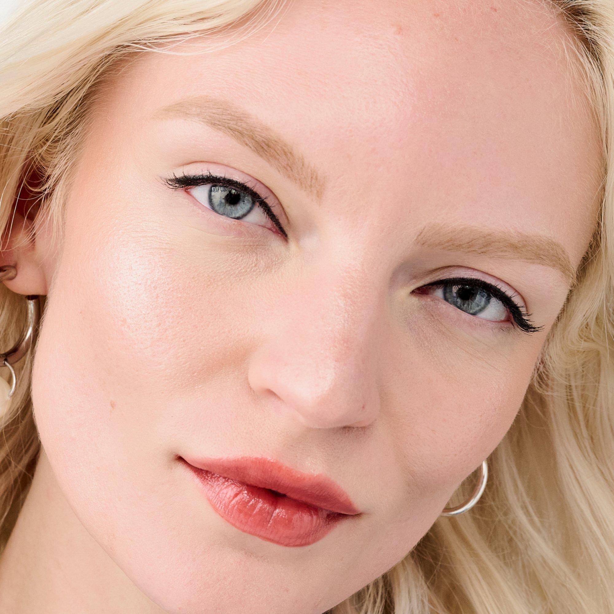 2.5 - Benefit - Mighty Fine Brow Superfine Triple Tip Pen - 8