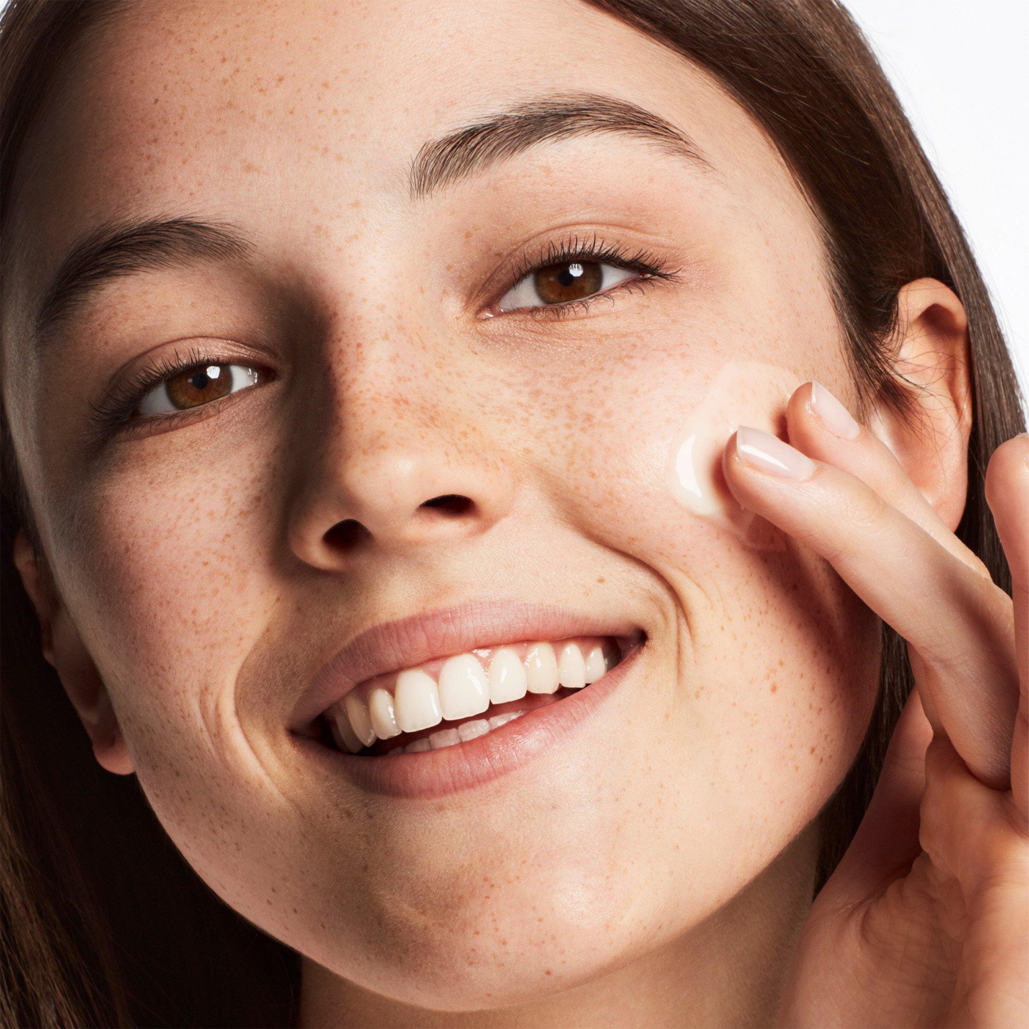 Gel - Clinique - Dramatically Different Moisturizing Gel 50ml - 3