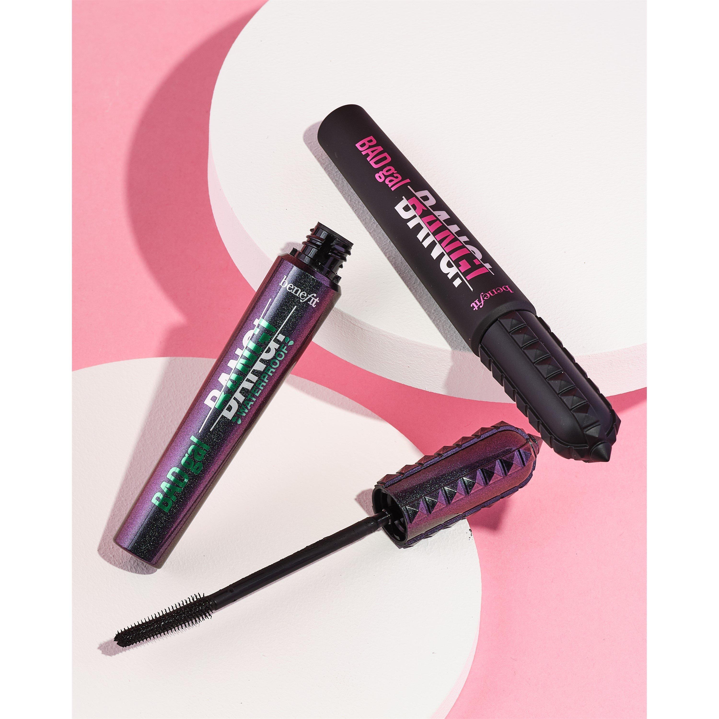 Black - Benefit - Badgal Bang Waterproof Mascara - 5